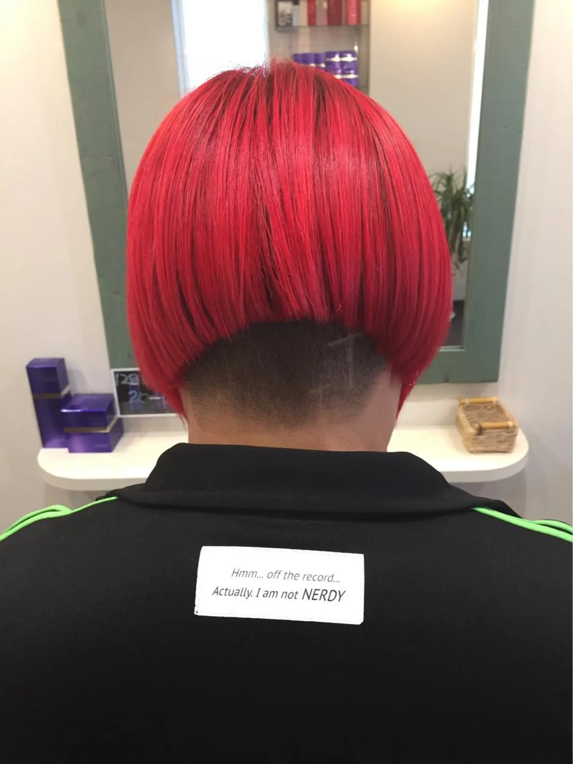 ショート カラー レッドカラー カット ヘアカラー トリートメント ヘアセット 中村 優太のヘアスタイル