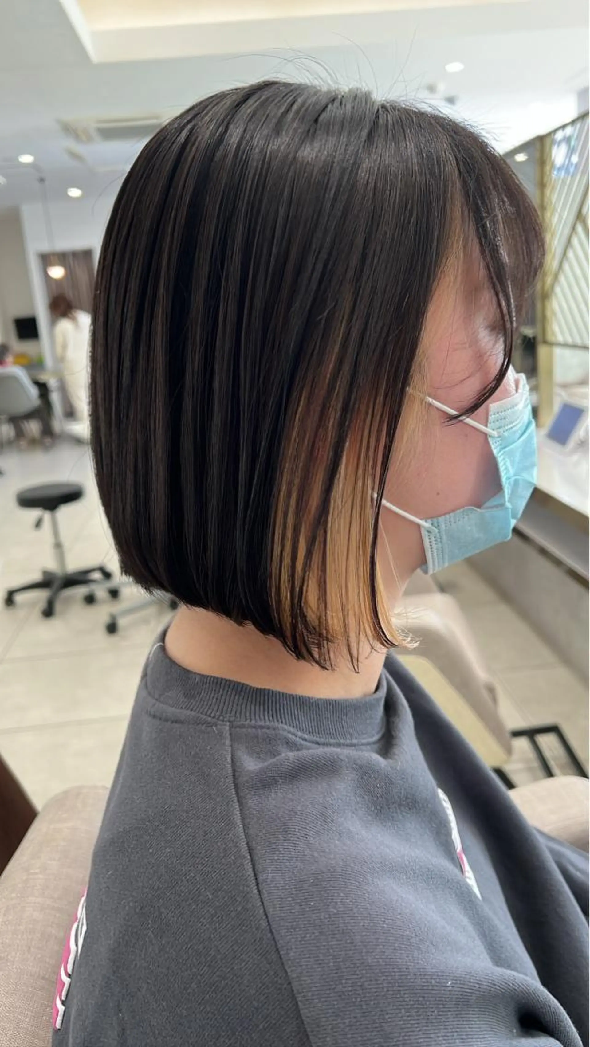 ショート ボブ 中嶋 彩乃のヘアスタイル