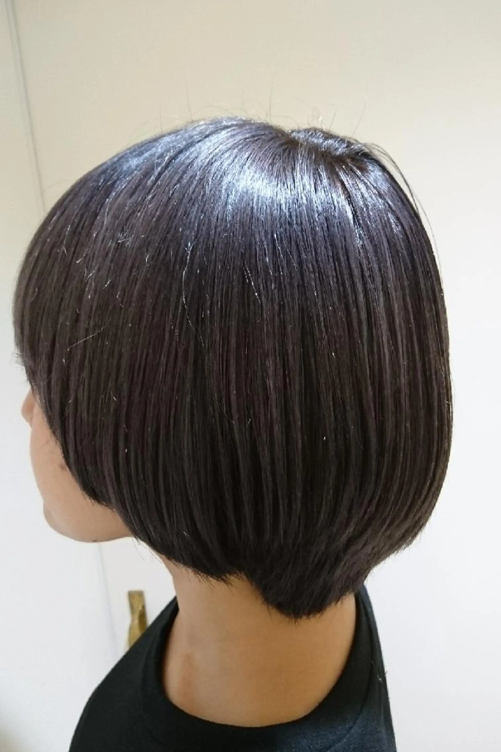 ショート カラー 寺島 伸のヘアスタイル