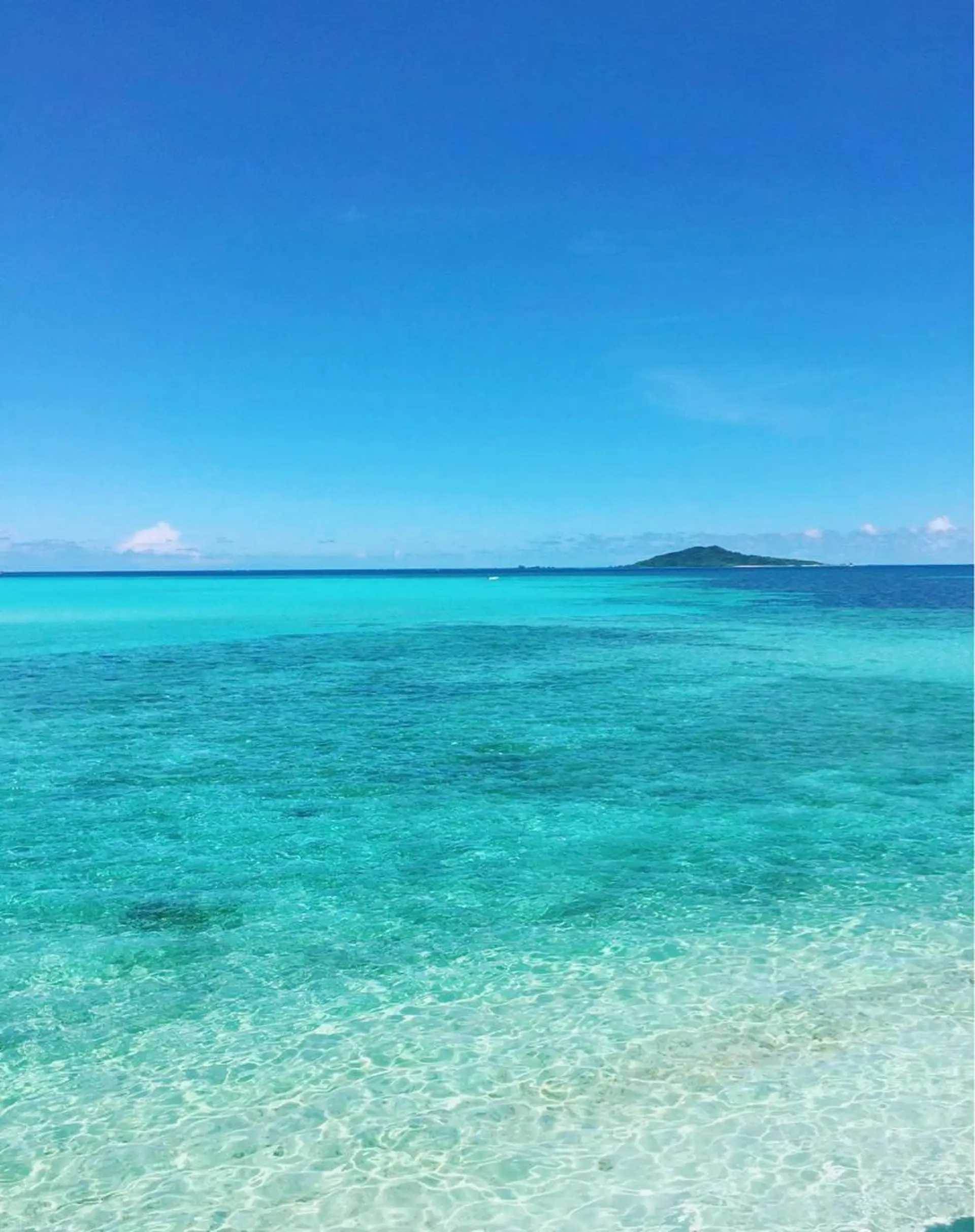 𝐘𝐎𝐒𝐇𝐈 𝐌𝐈🌞🏝のマツエク・マツパデザイン