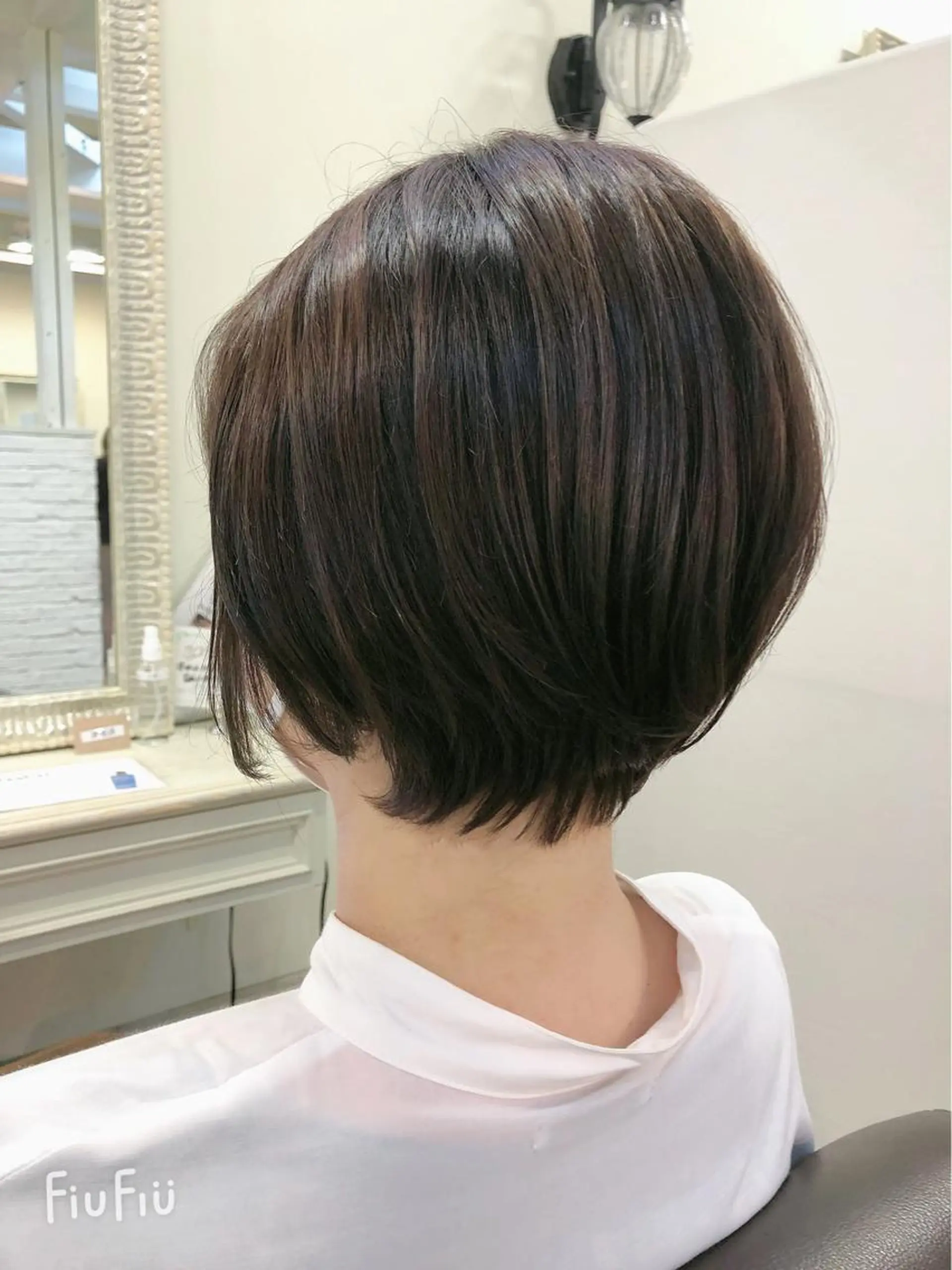 ショート カット ヤナギウチ エリカのヘアスタイル