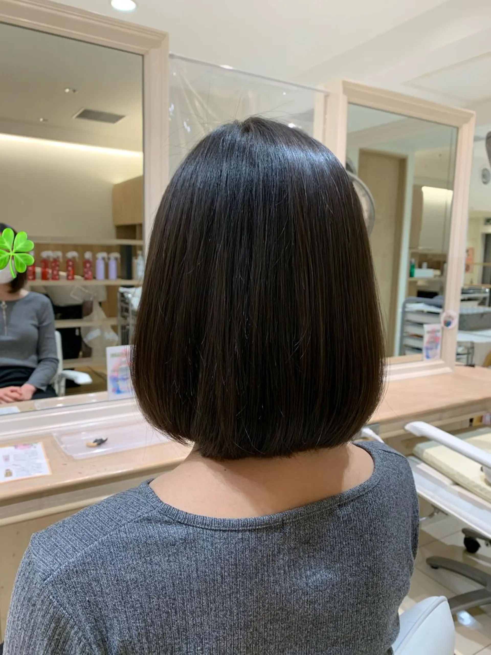 ミディアム lore 金杉悠作のヘアスタイル