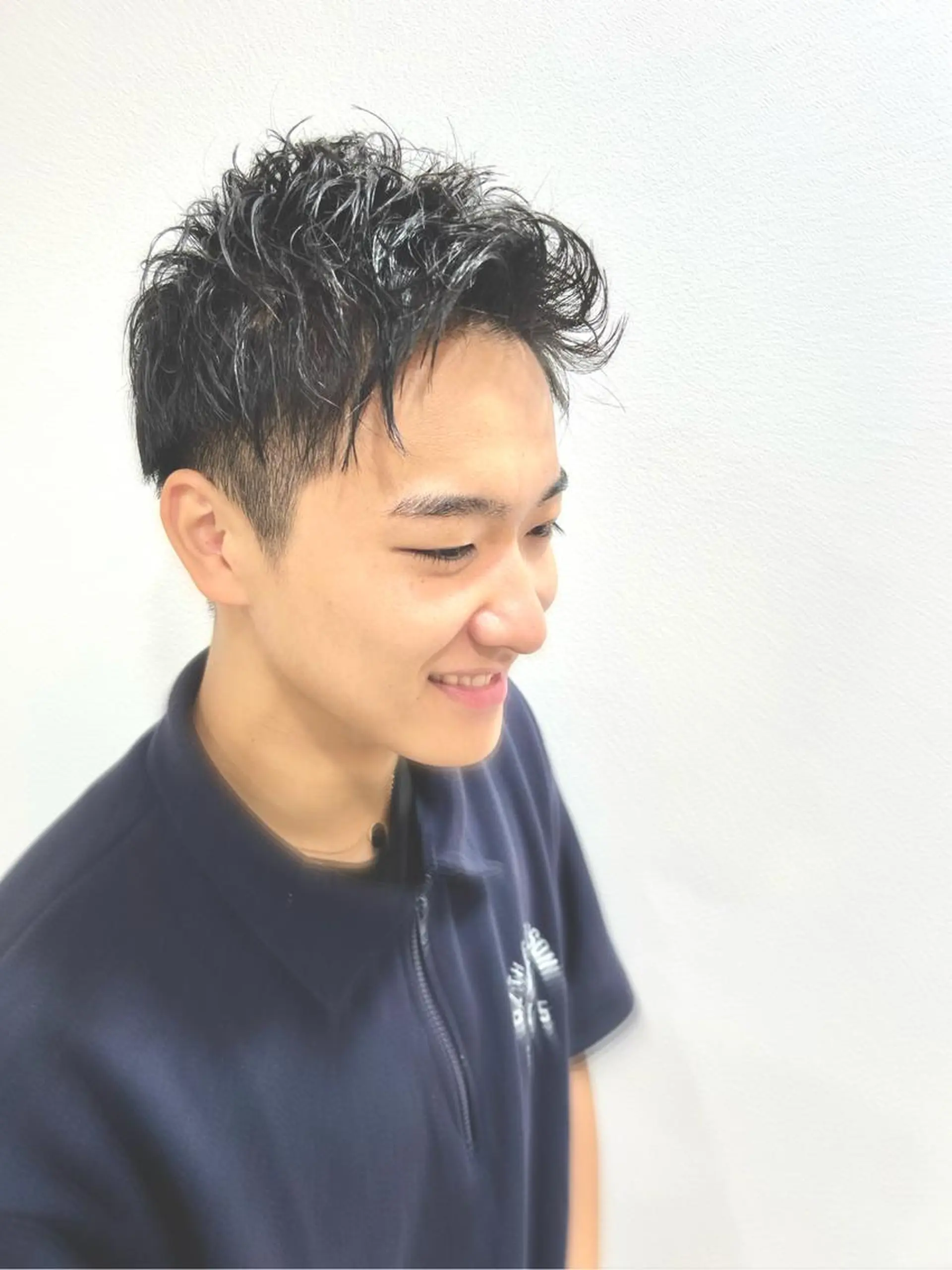 ショート メンズ 心斎橋バレイヤージュ 小林勝貴のヘアスタイル