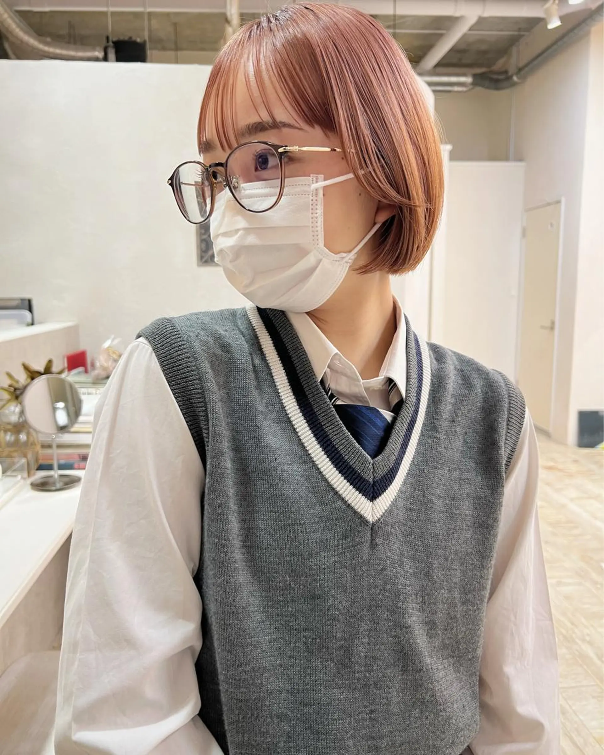 ショート カラー ピンクカラー テトネ タカシのヘアスタイル