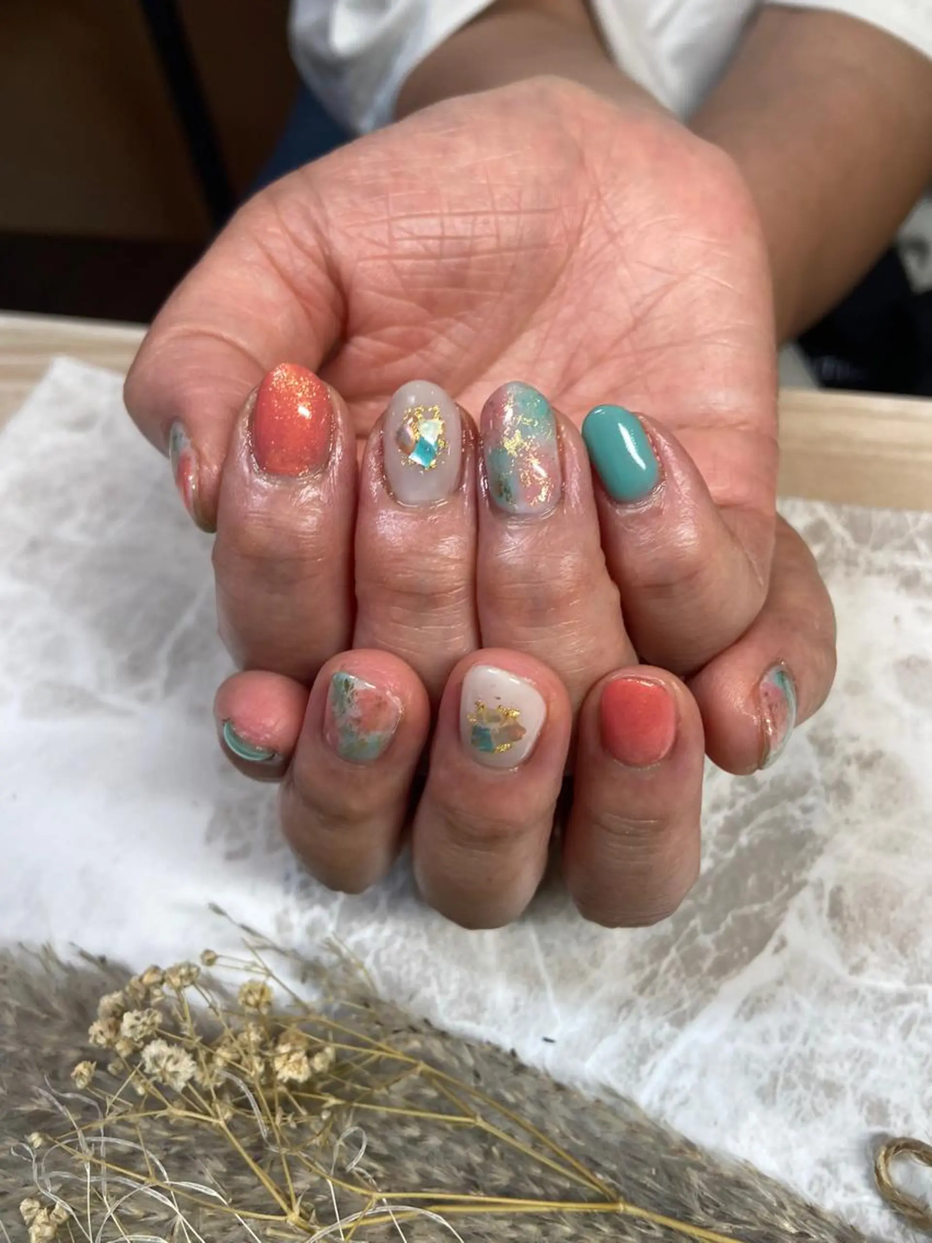 ミディアム ネイル 夏ネイル ハンドネイル ネイルサロン ステラのネイルデザイン
