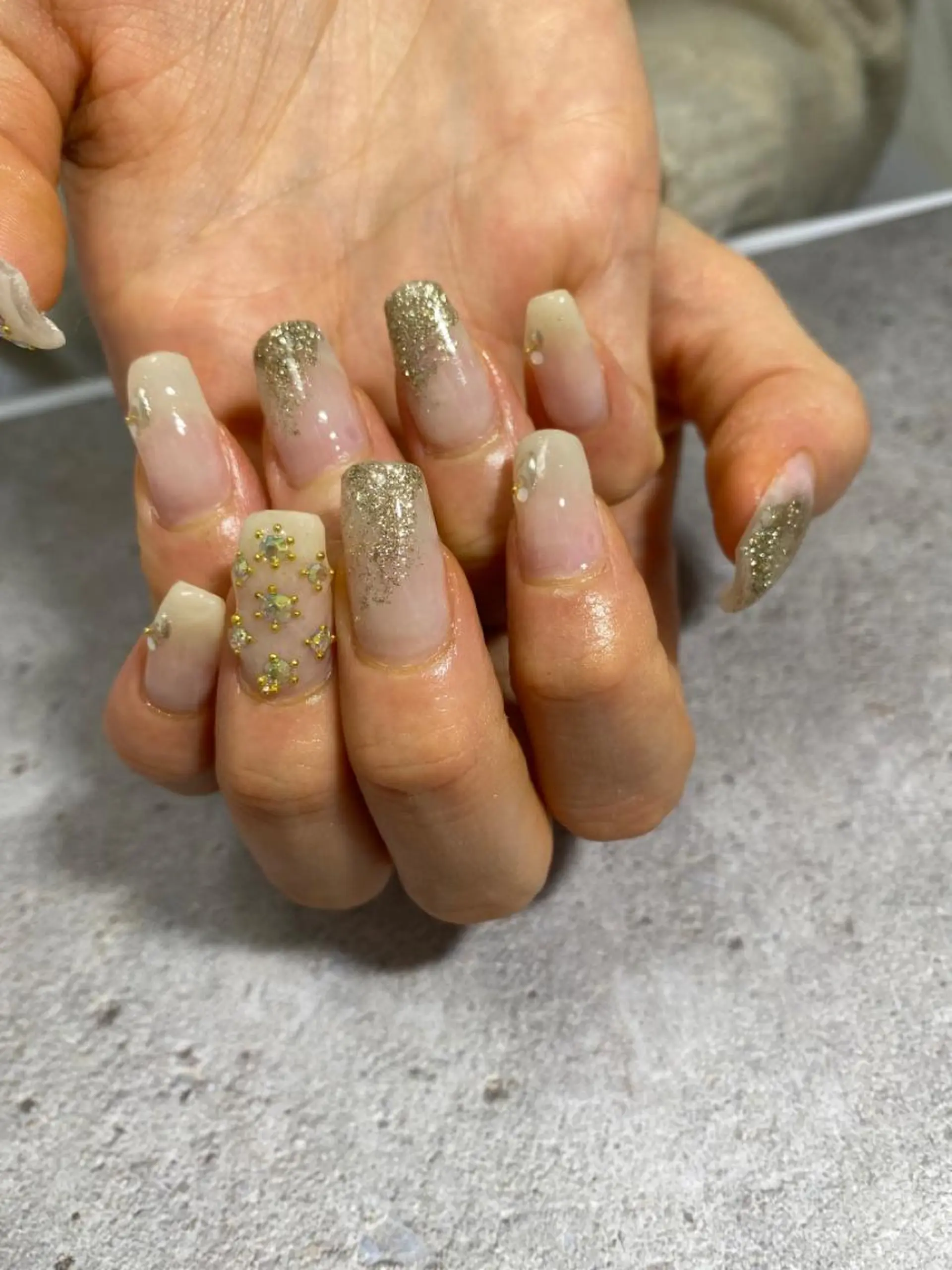 ネイル 城東区ネイルサロン carpediemのネイルデザイン