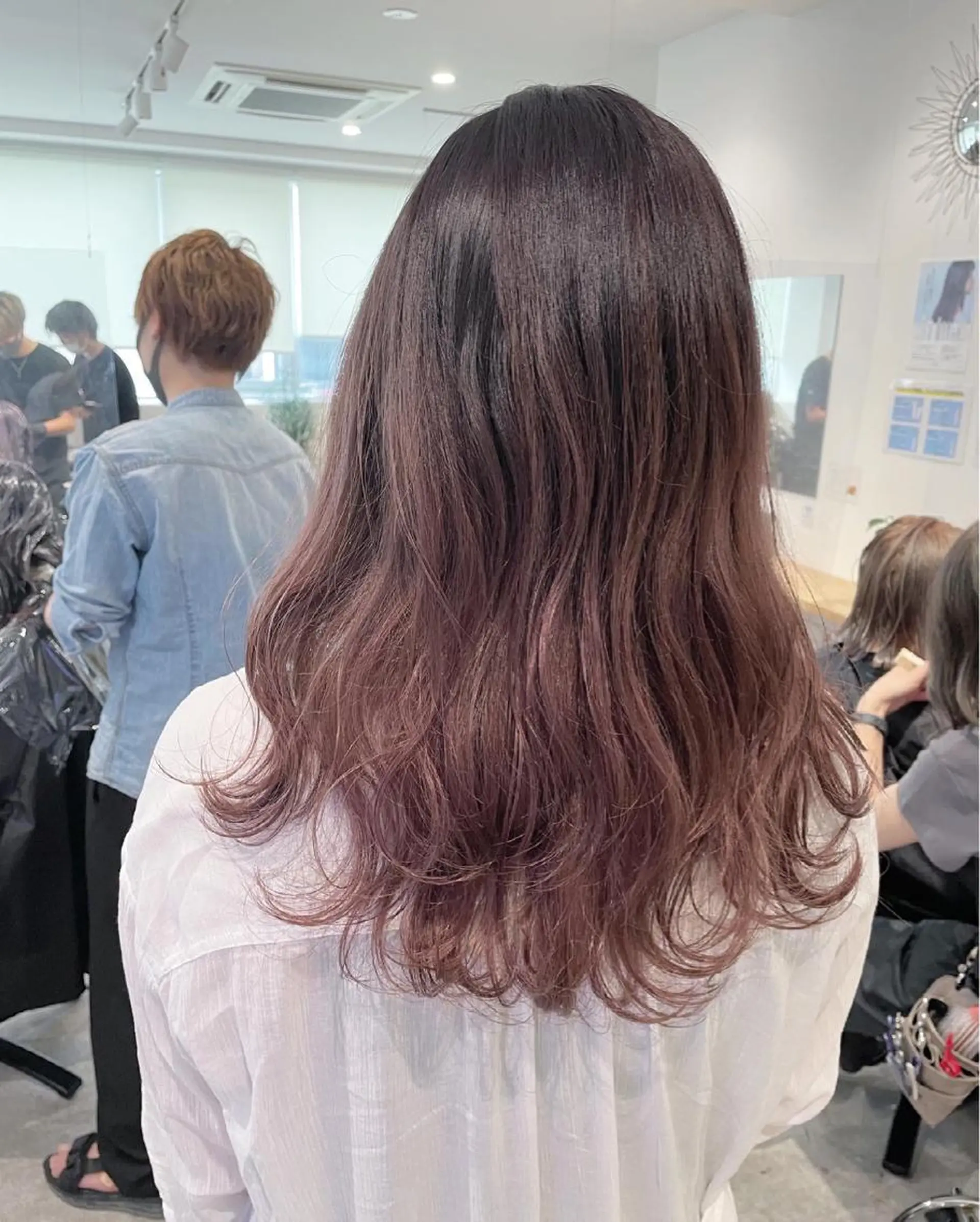 セミロング カラー ハイライトカラー ハイライト JIL BLAN 京都所属・RU RIのヘアスタイル