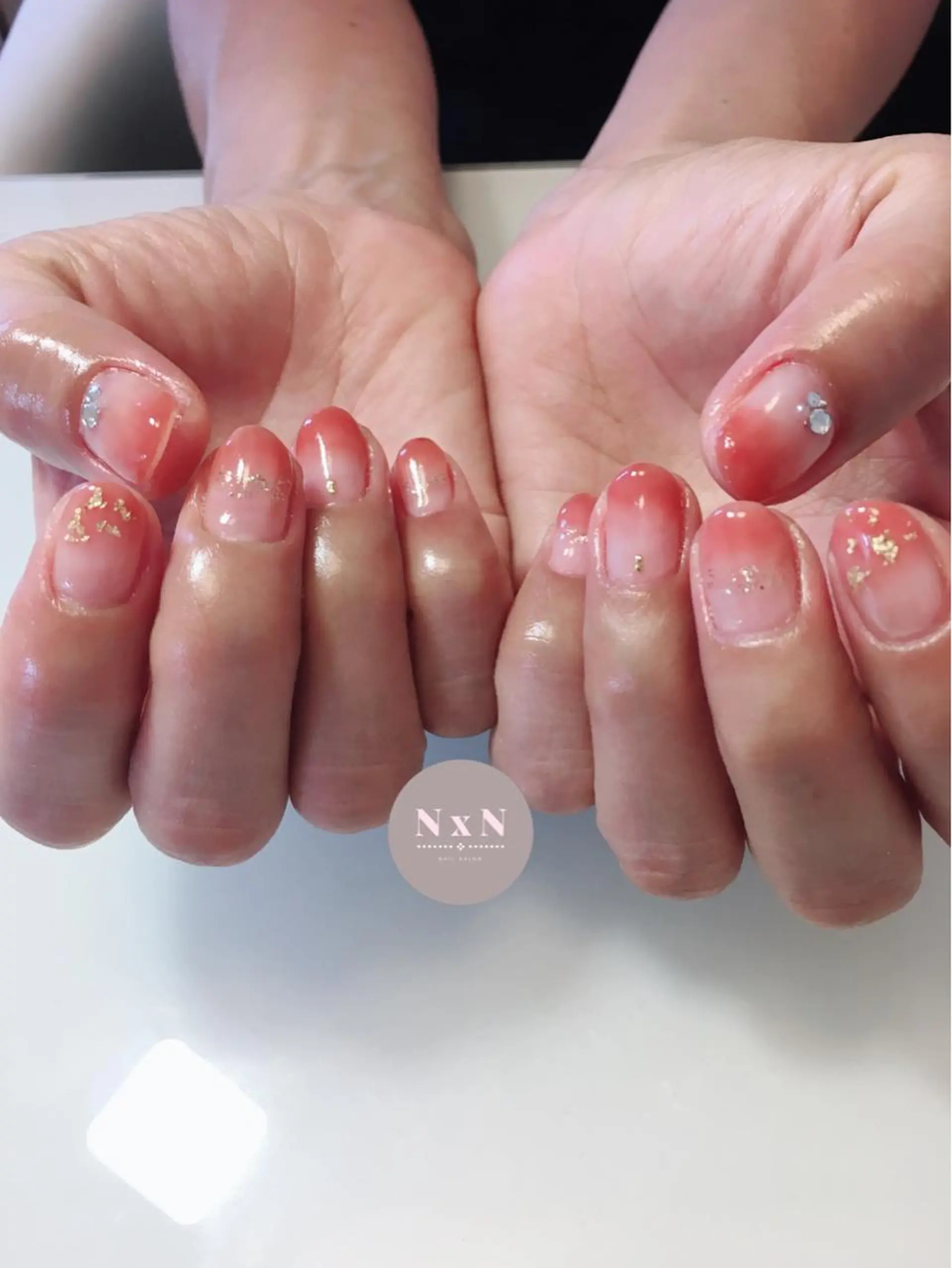 ネイル ジェルネイル グラデーション オフィスネイル ぷっくりネイル ハンドネイル nail salon N×Nのネイルデザイン