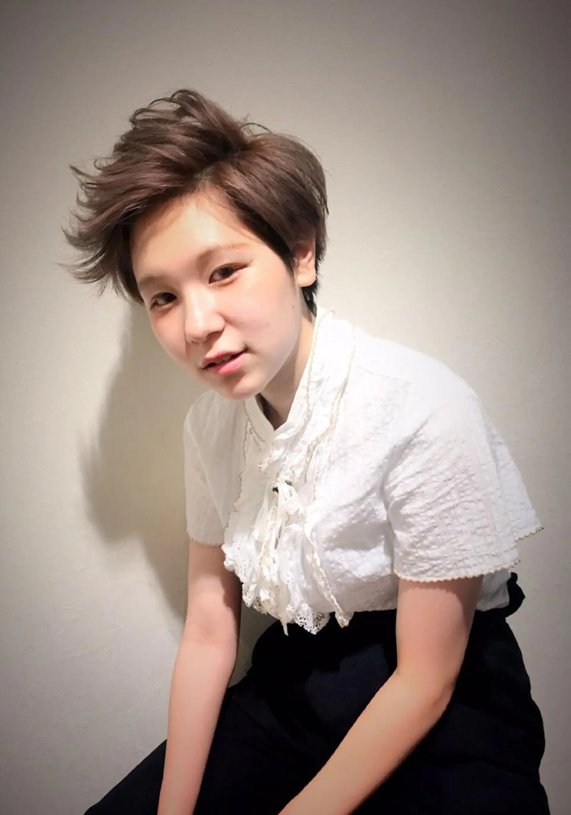 ショート カラー ブリーチ update HATTORIのヘアスタイル