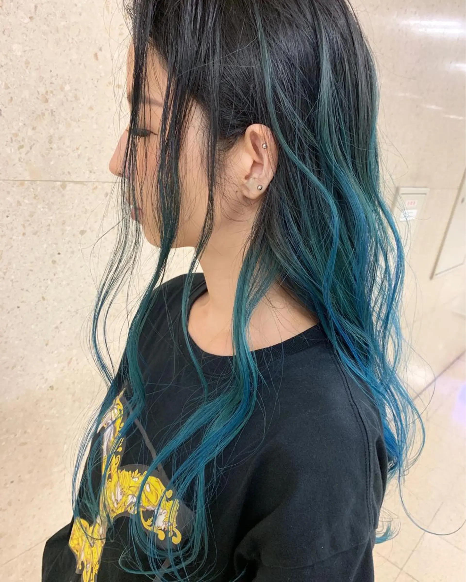 ロング カラー カット ヘアカラー トリートメント 菅村 勇亮のヘアスタイル