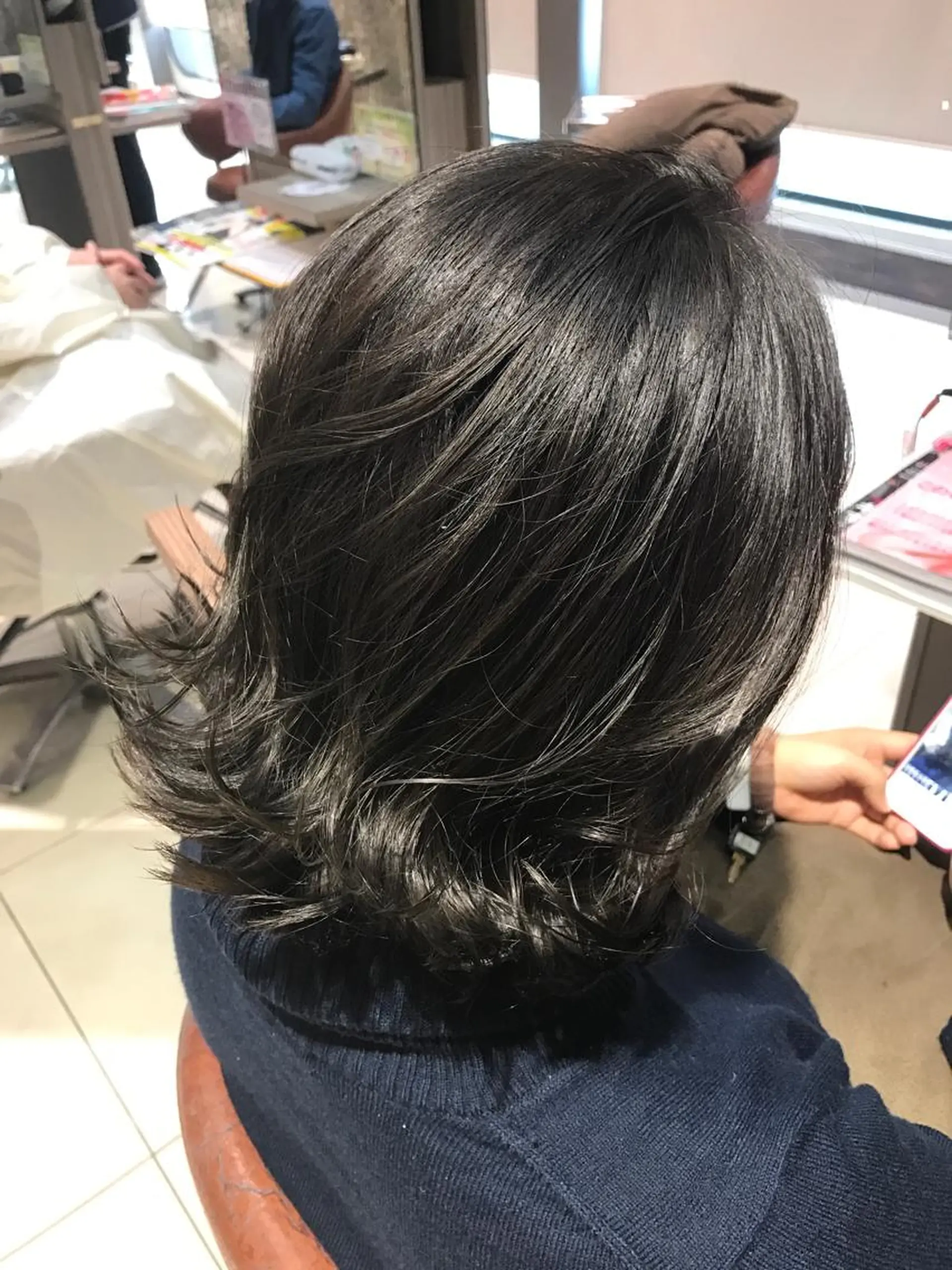 カラー ブリーチ ブリーチなしカラー ヘアリゾートA i 秋葉原店のヘアスタイル