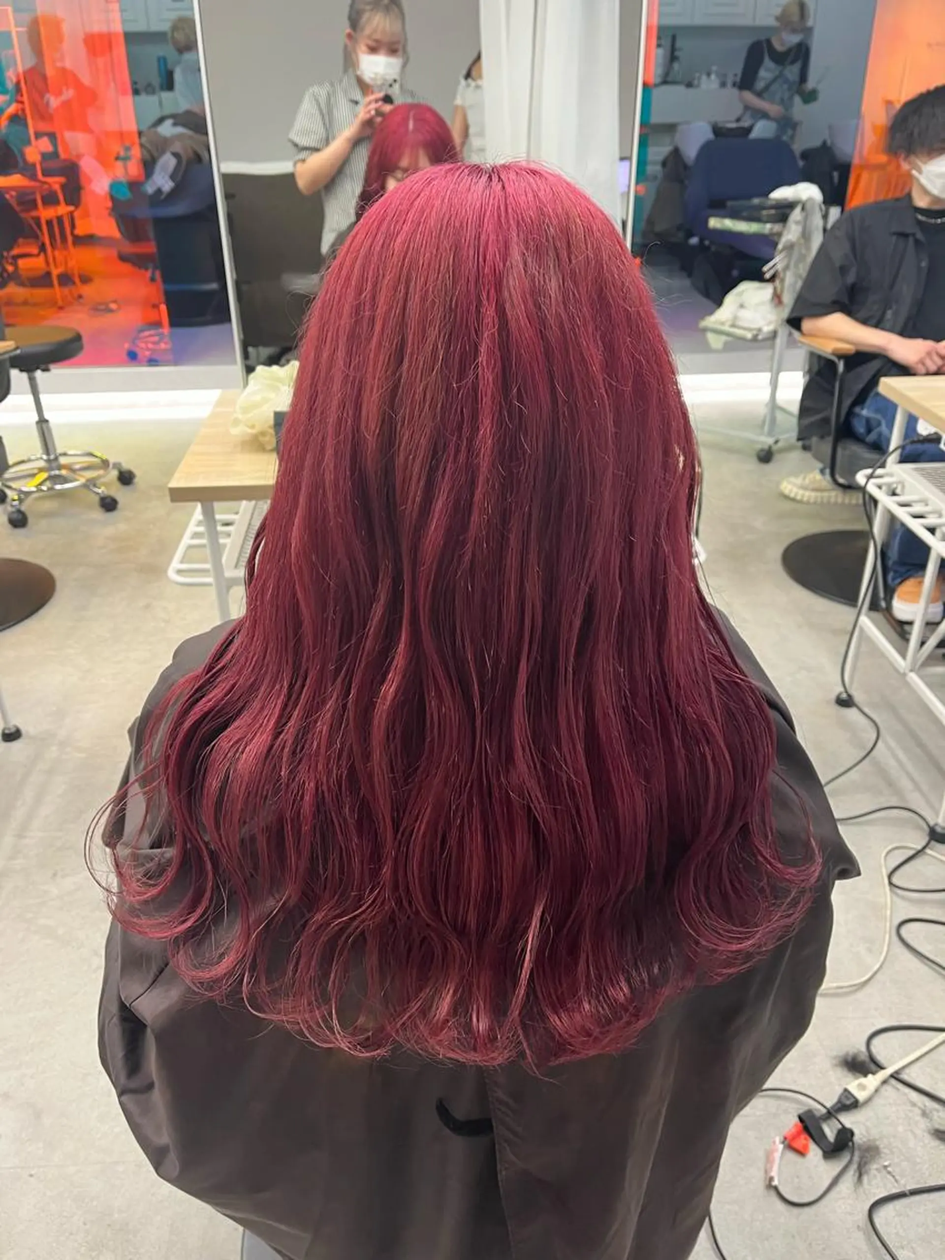 ロング カラー ヘアアレンジ ピンクカラー mai🤍縮毛酸性ス トレート/アイリストのヘアスタイル