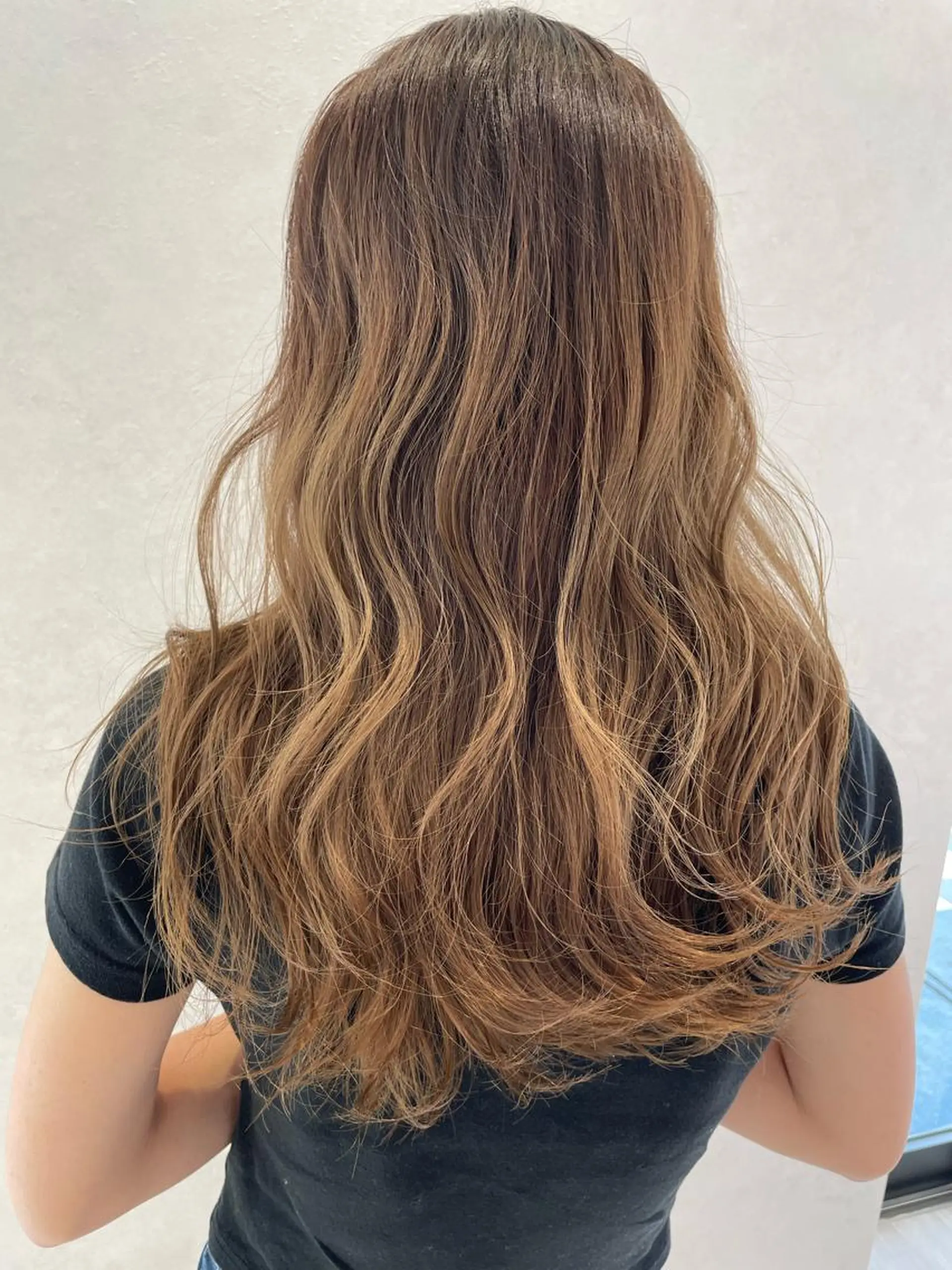 セミロング 西川 夕奈のヘアスタイル