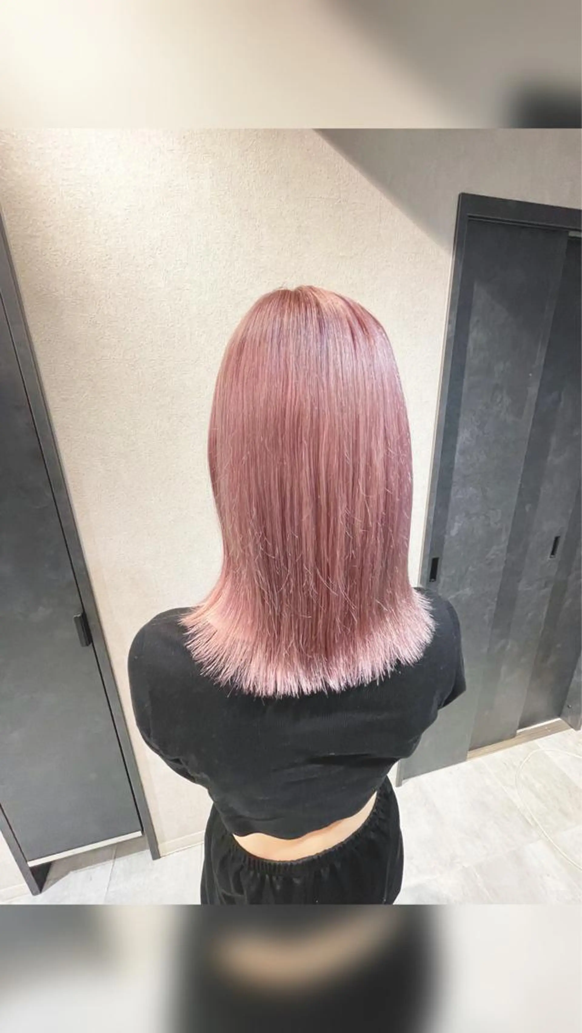 ミディアム カラー ヘアカラー トリートメント 宮下 弦也のヘアスタイル