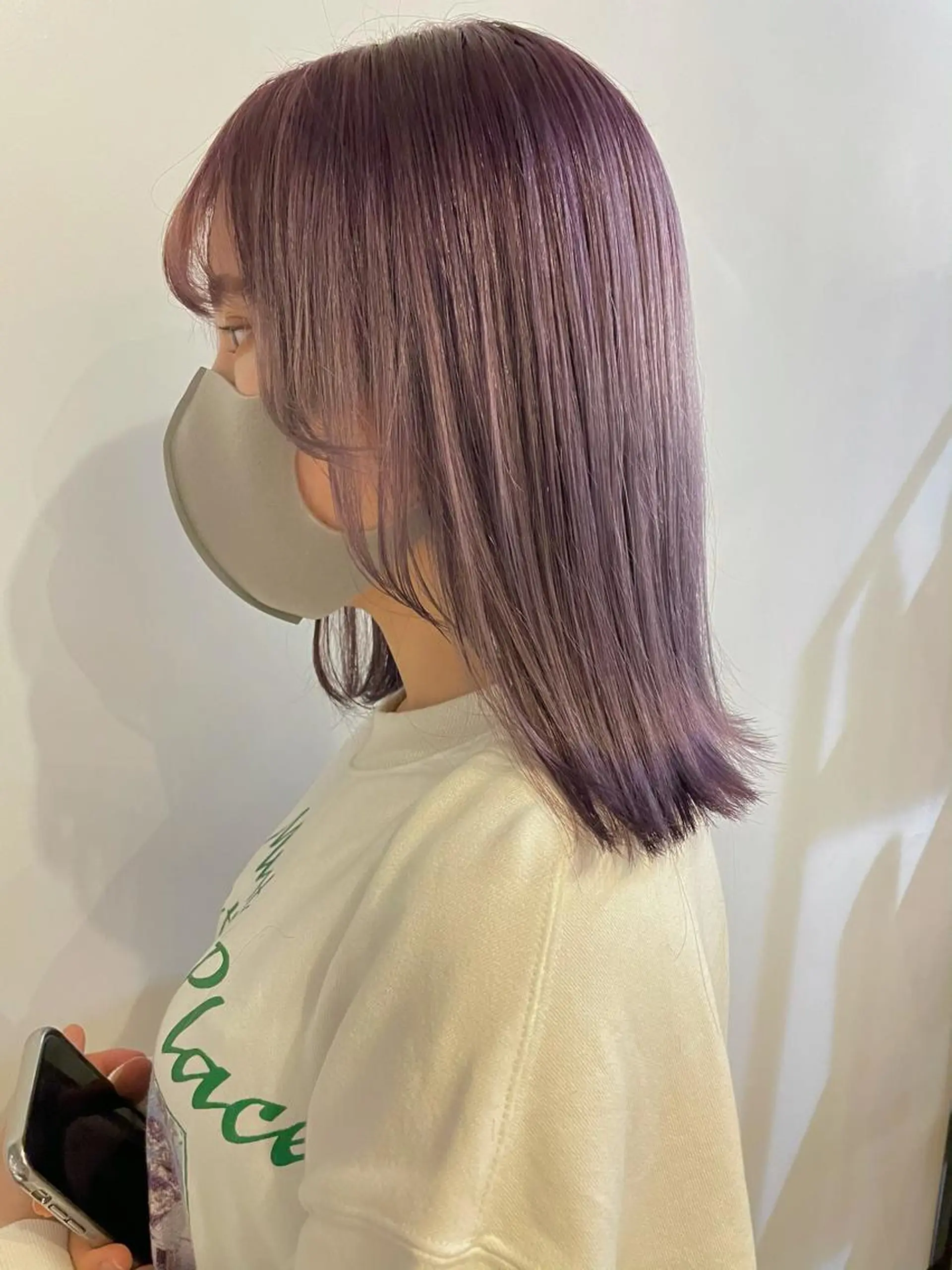 ミディアム カラー 安藤 佑衣のヘアスタイル