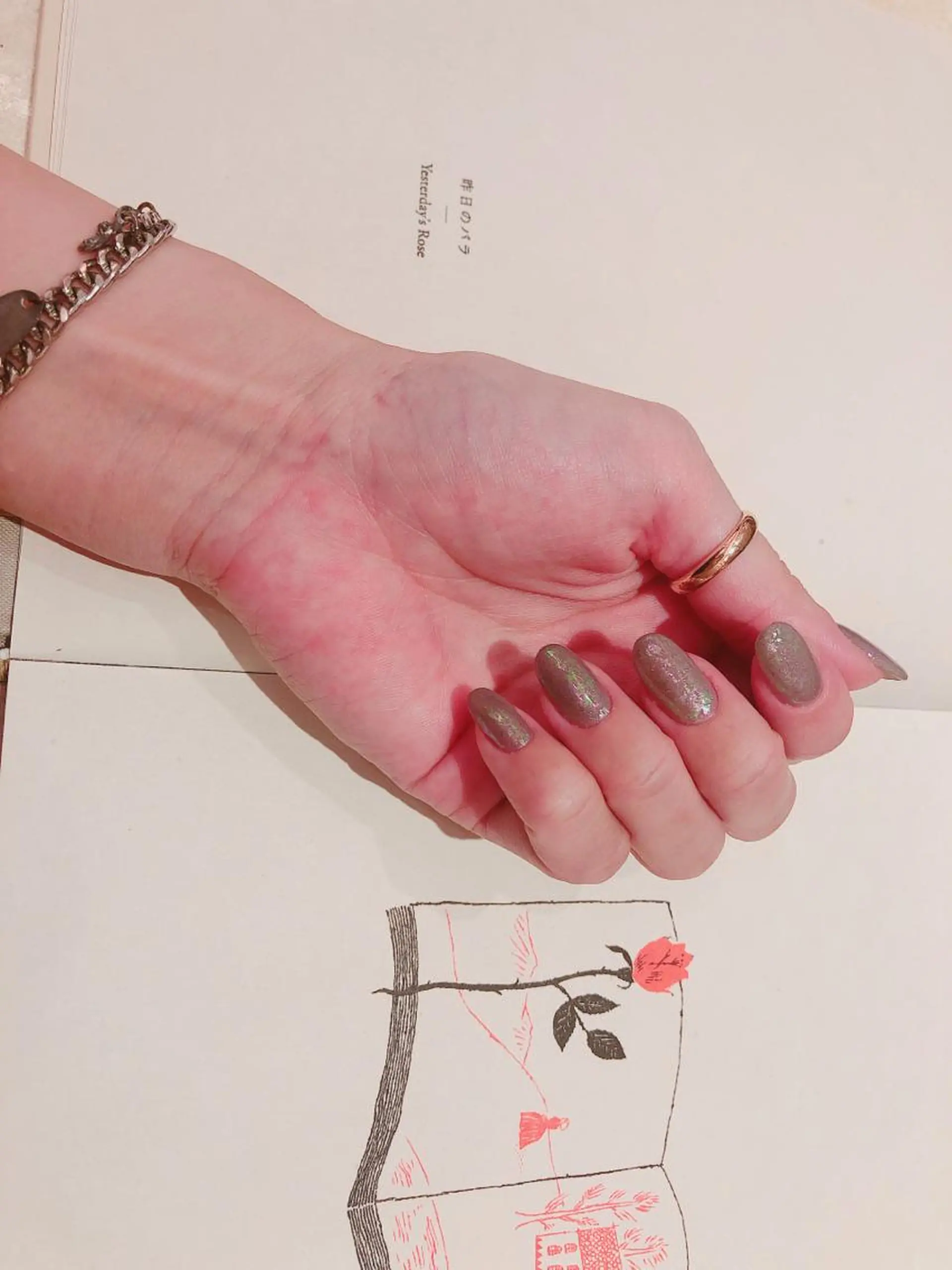 ネイル loop hair所属・kohatsu こはっちゃんのネイルデザイン