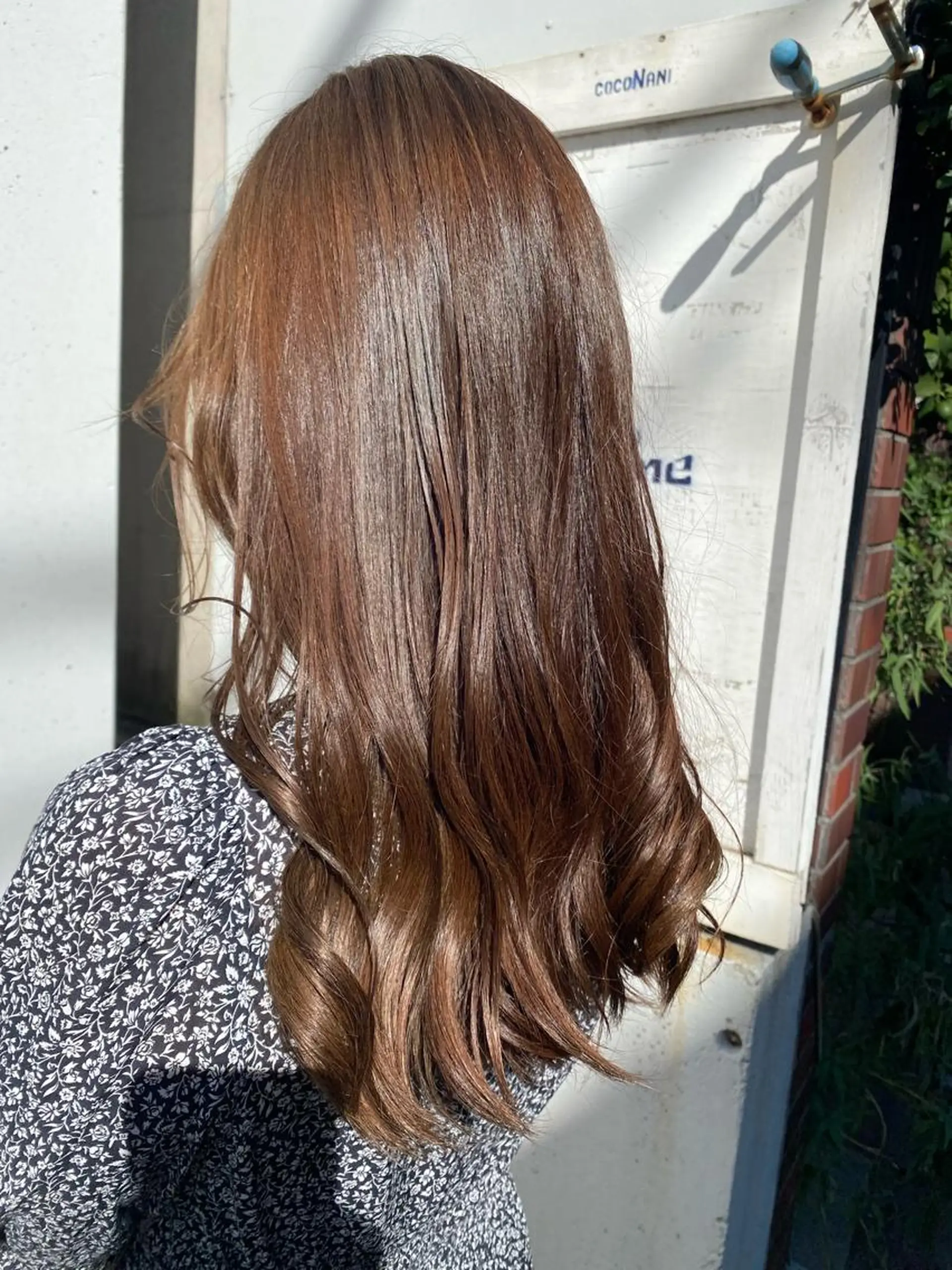 ミディアム カラー ベージュカラー ブリーチ オリーブベージュ お任せヘア☘️☘️ 及川渚のヘアスタイル