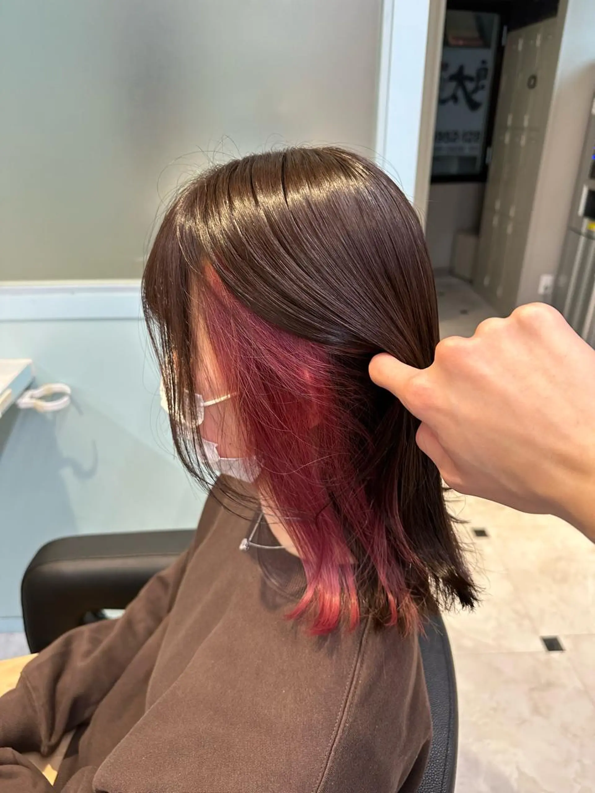 セミロング カラー 🪄池袋ハイトーン 🪄ブリーチカラーのヘアスタイル