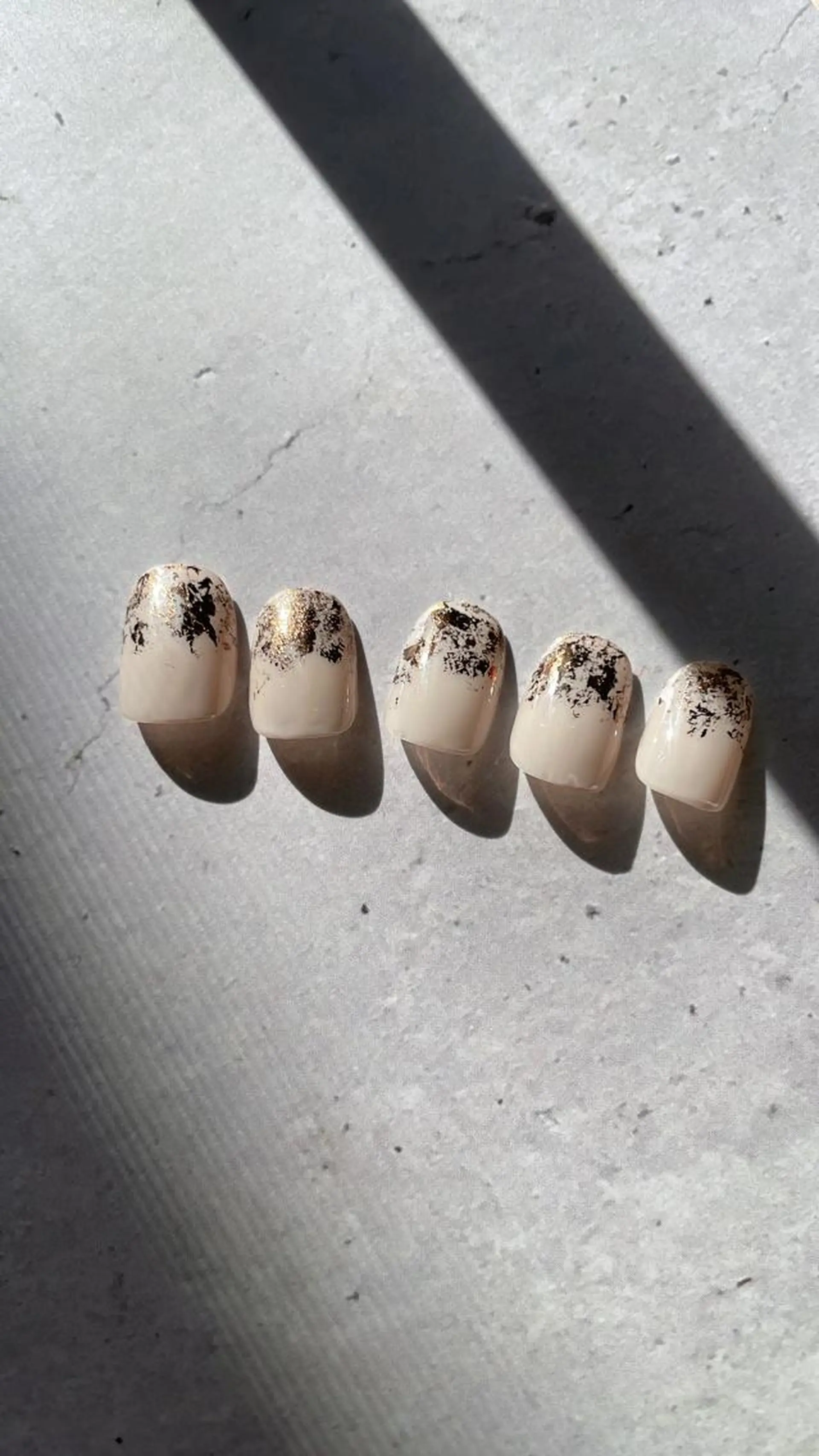 ネイル ハンドネイル Slow.Nail Tomomiのネイルデザイン