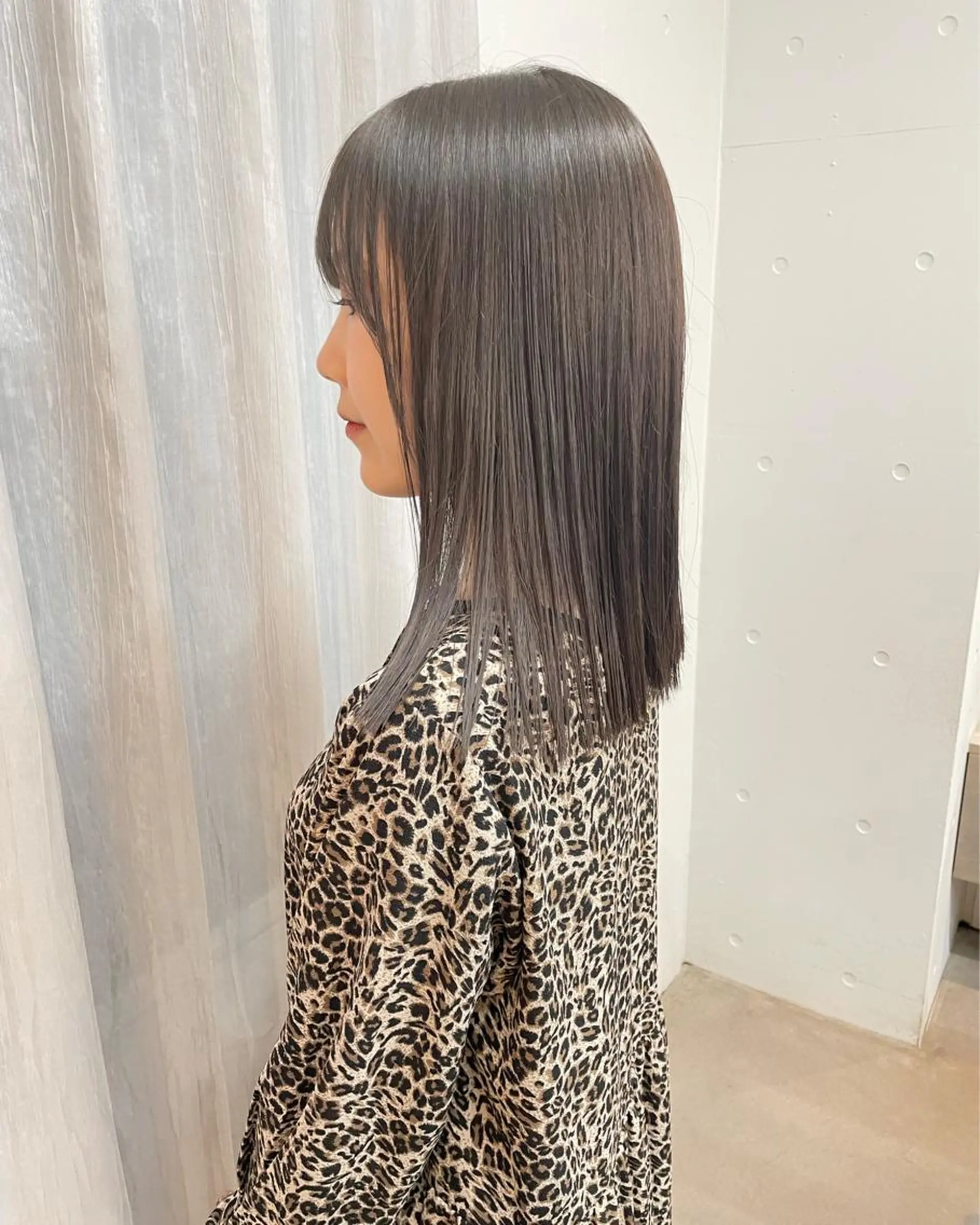 ミディアム カラー 原 菜帆のヘアスタイル