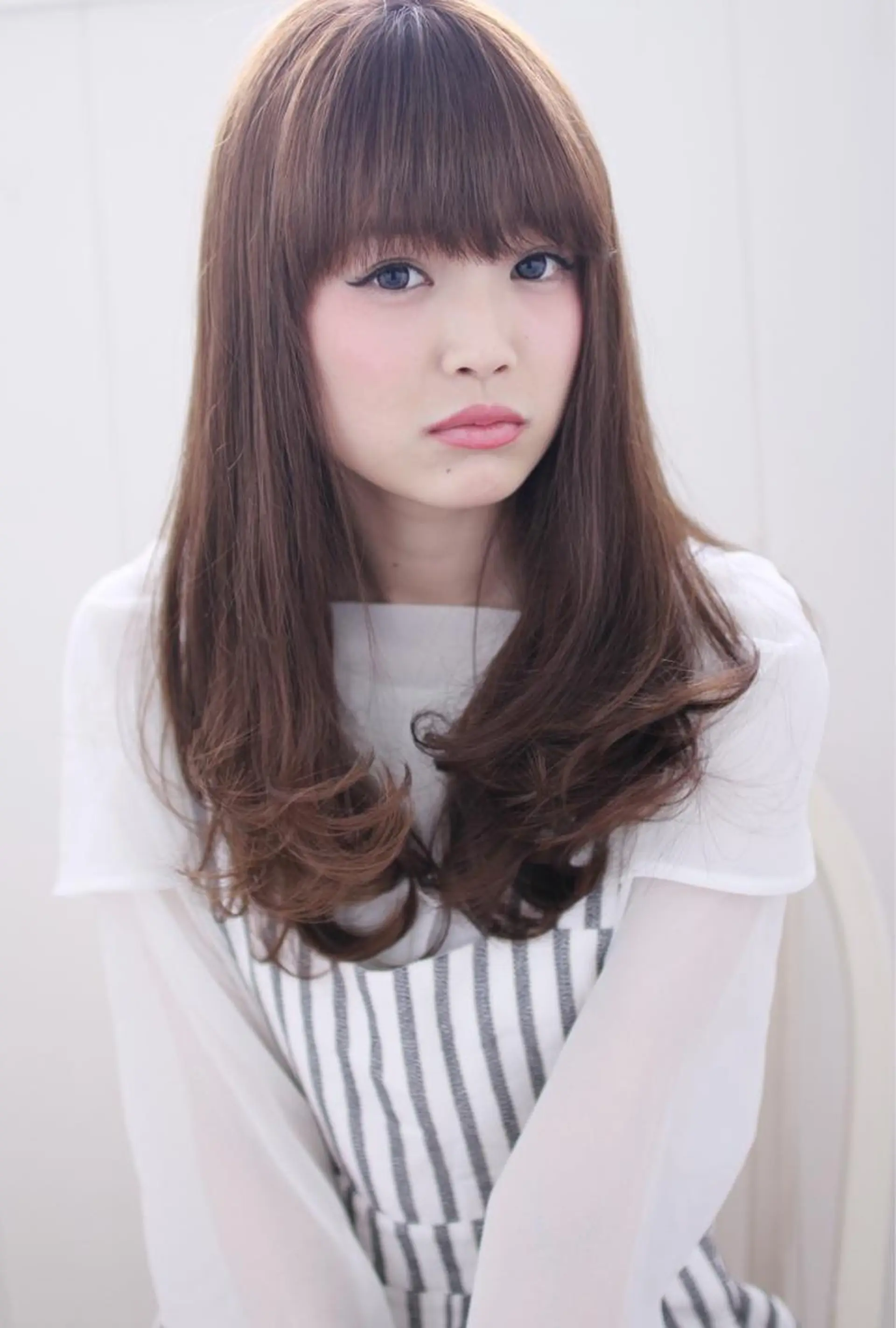 ミディアム セミロング ロング カラー パーマ 平松 千枝のヘアスタイル