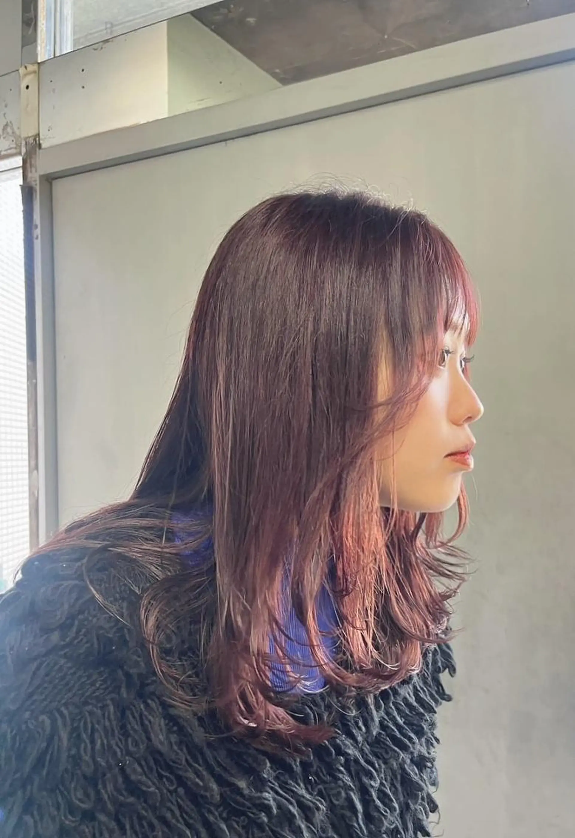 カラー セミロング レッドカラー バイオレットカラー レイヤーカット カット ヘアカラー 《ボブ・パーマ》 くりーわ🌰ゆいなのヘアスタイル