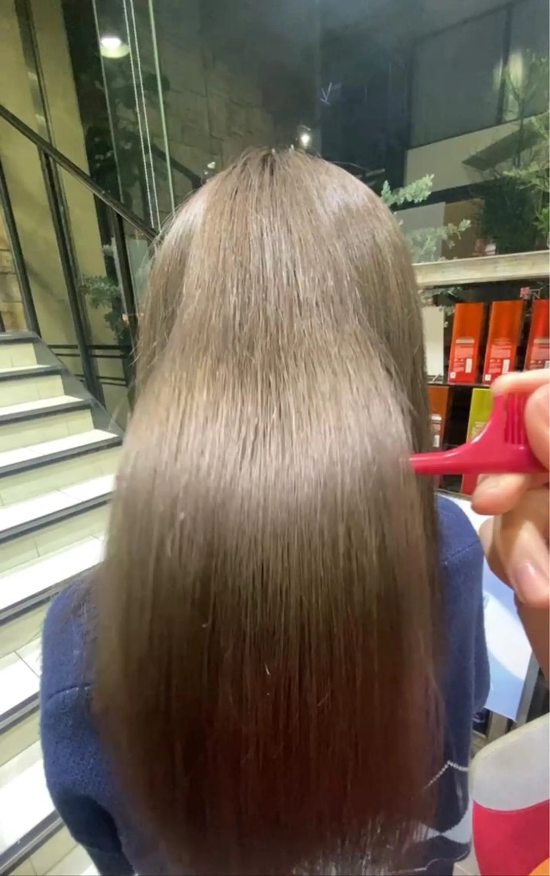 ロング カラー ブリーチ 透明感カラー グレージュ ブリーチなしカラー オリーブグレージュ メンズカット/柏/韓 国/メンズパーマ航太のヘアスタイル