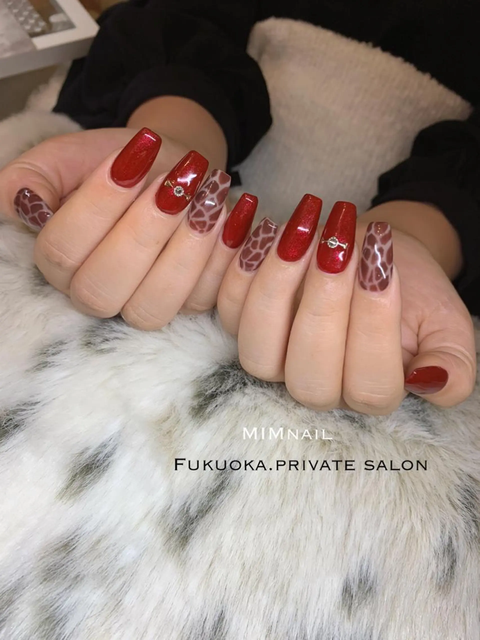 ネイル アニマル柄 アートネイル フレンチネイル 韓国ネイル マグネットネイル *･*MIMnail 1号店･*:･*のネイルデザイン