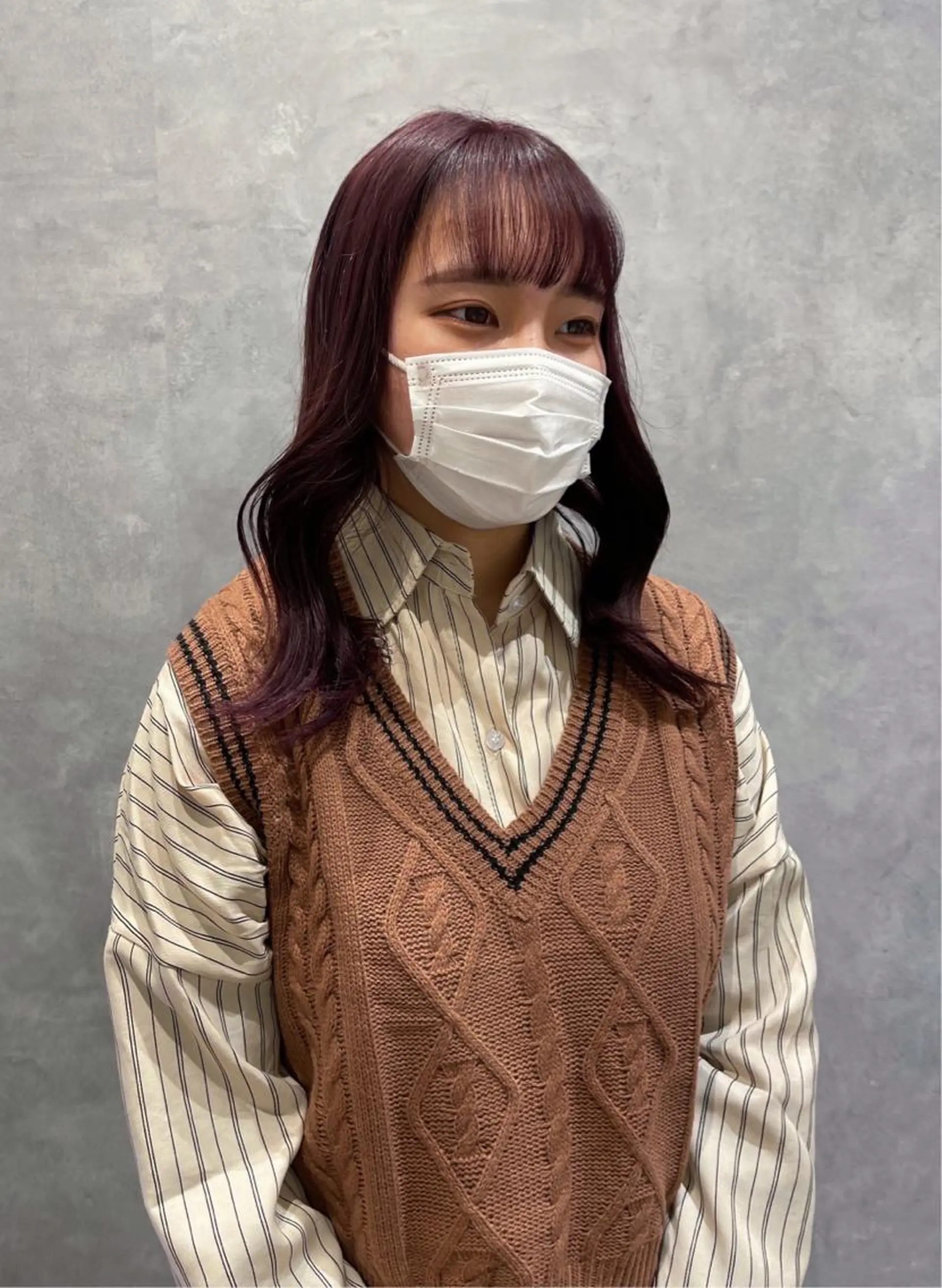 ロング カラー ブリーチ ピンクカラー ヘアスタイルは 『キーちゃん』に!のヘアスタイル