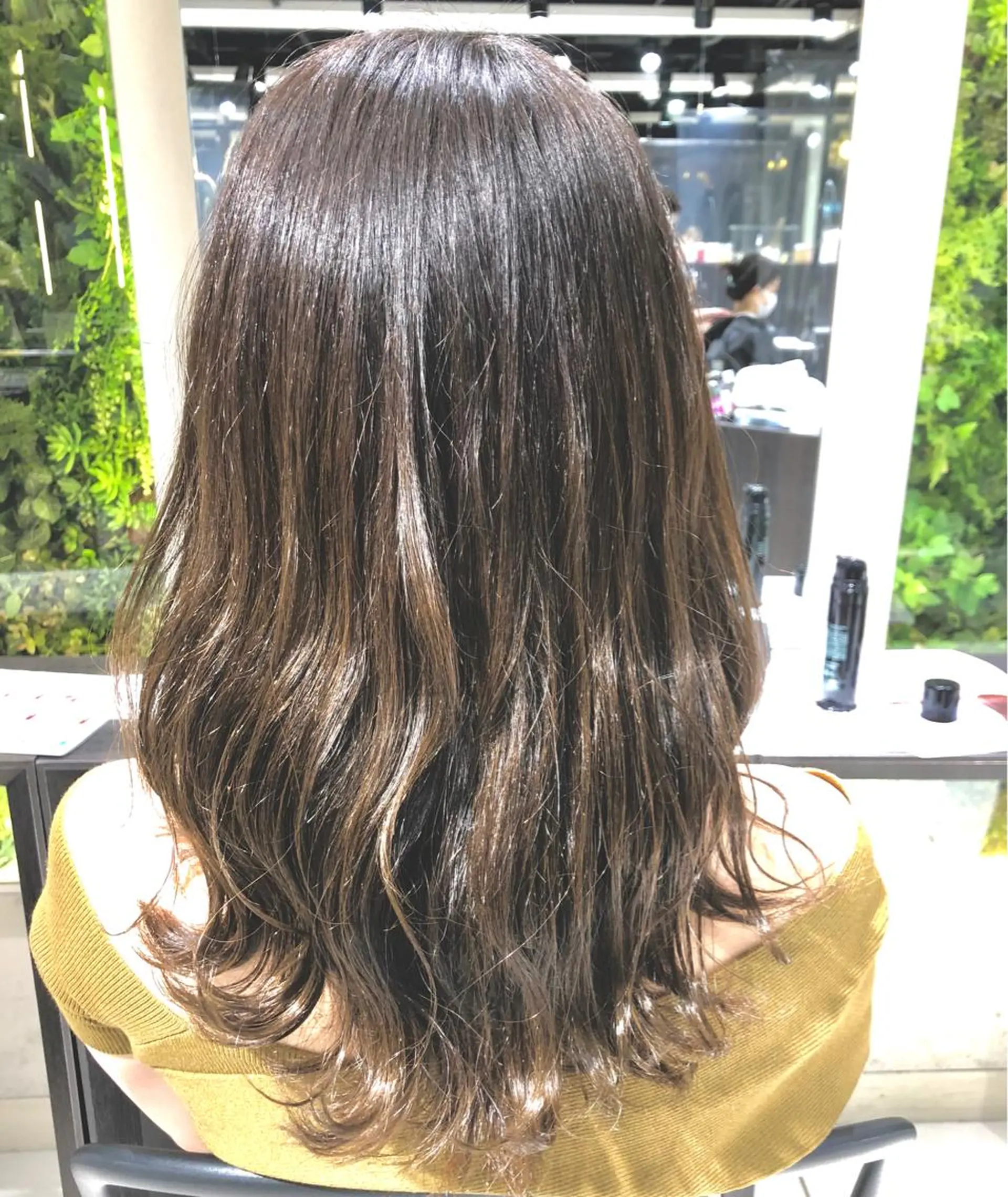 カラー 海外レイヤー鯉渕 【海外風メンズも◎】のヘアスタイル