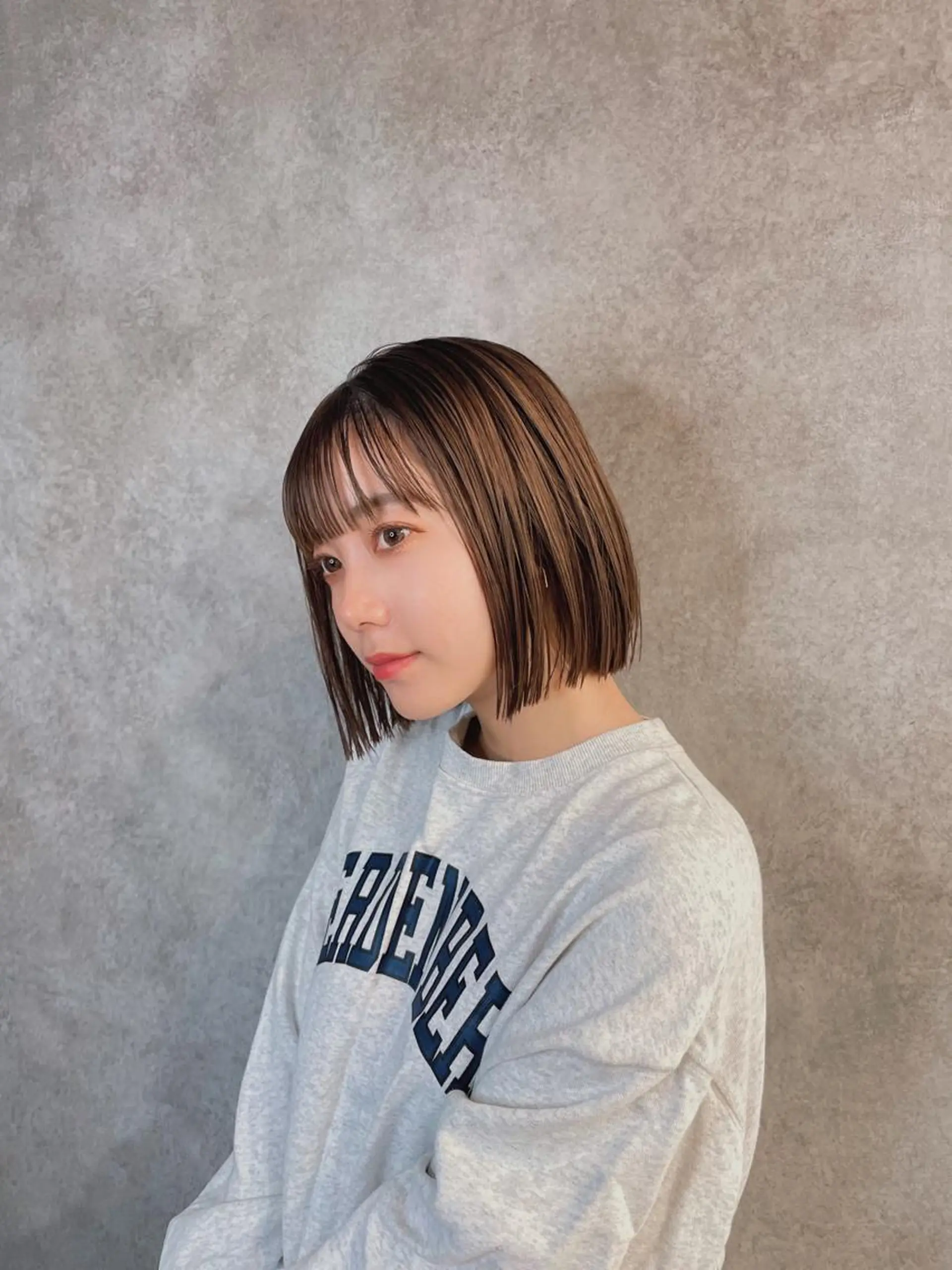 上品な透明感カラー 🫧renのヘアスタイル