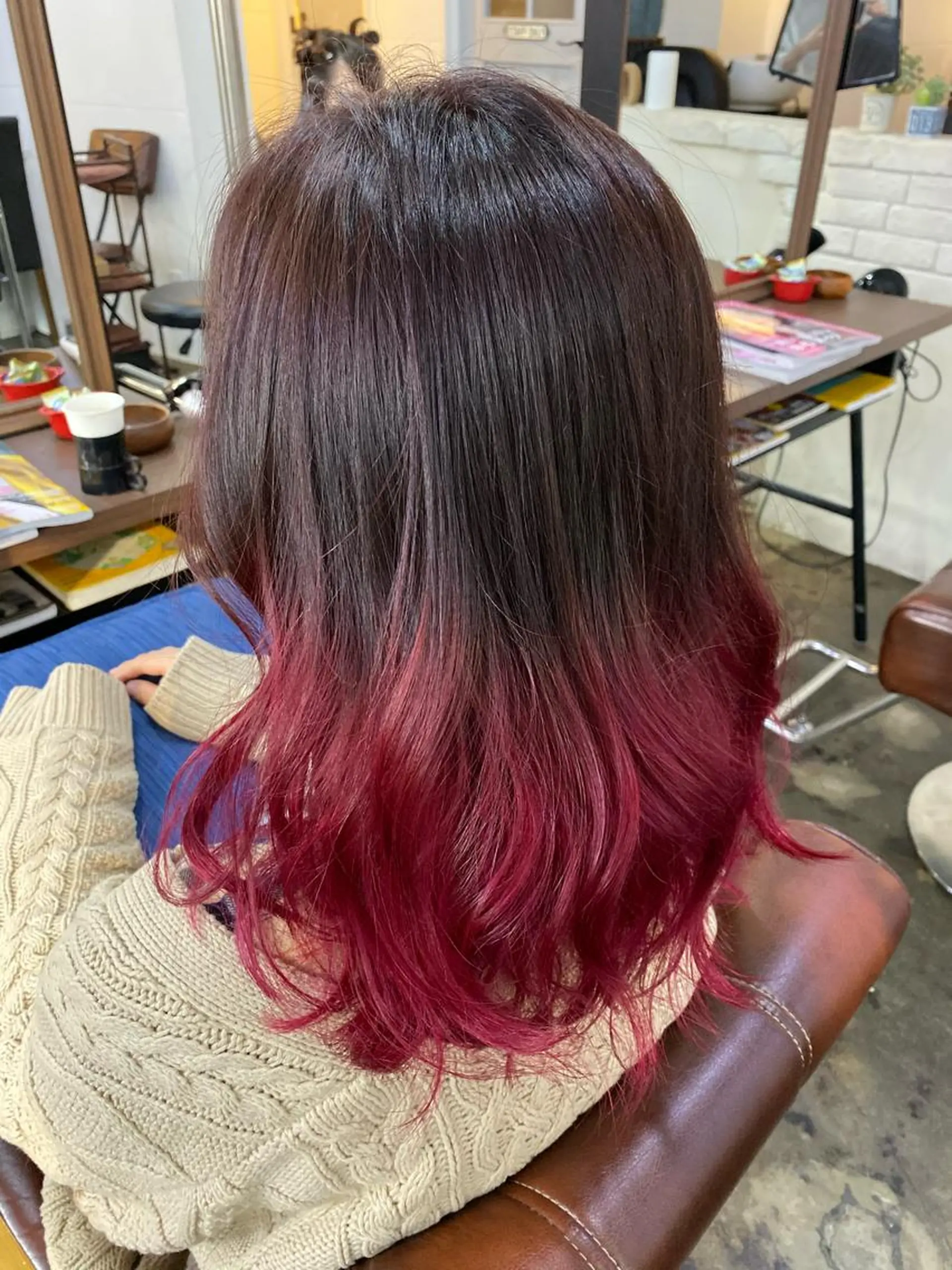 セミロング カラー 【艶髪×韓国風】 毛流れ職人 RYOのヘアスタイル