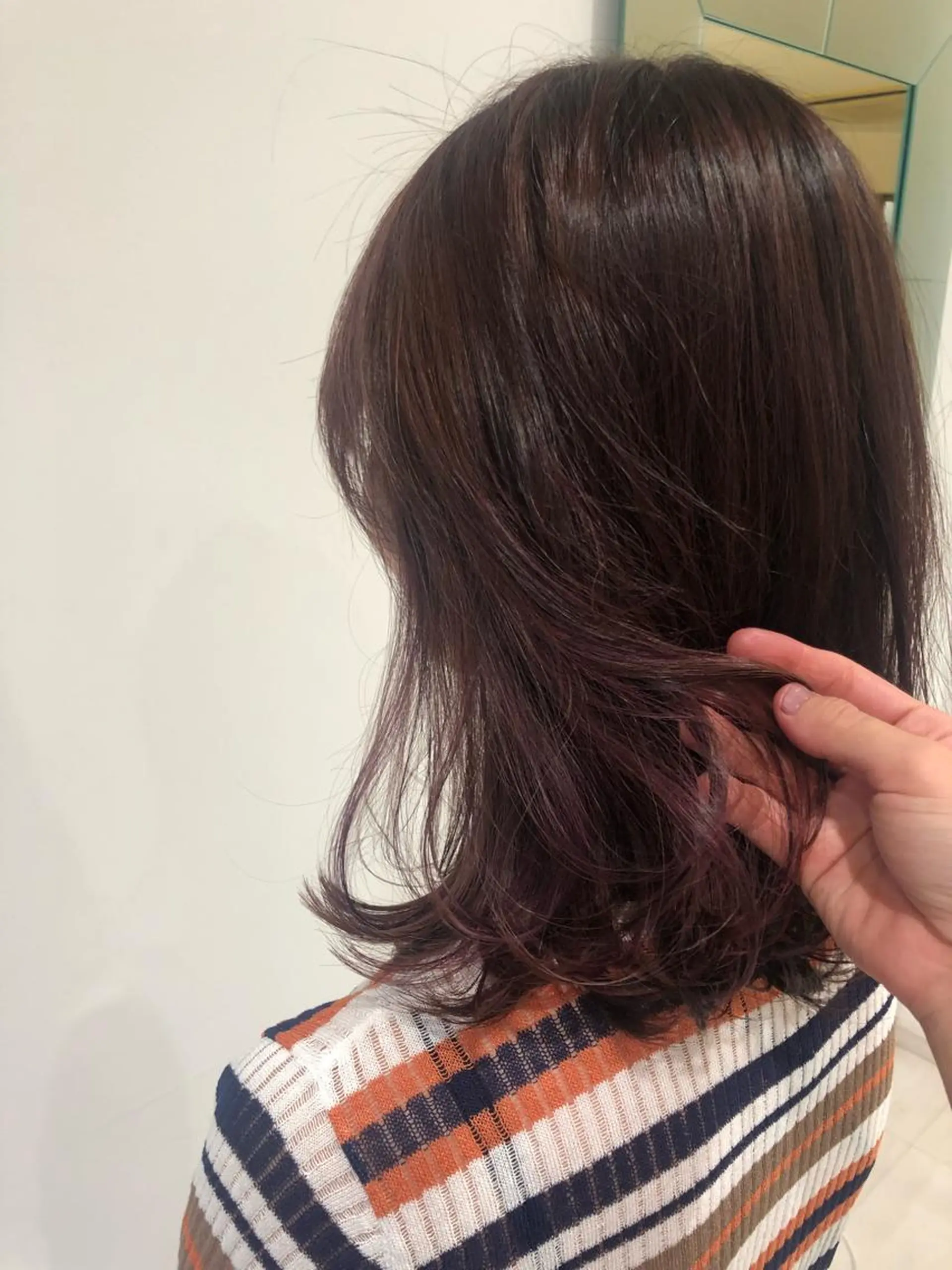 ミディアム パープルカラー ヤマモト マイのヘアスタイル