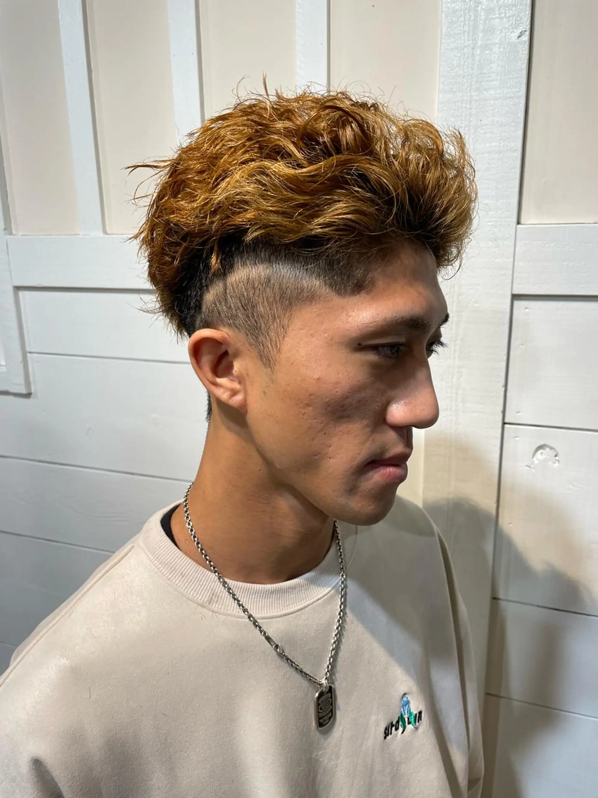 パーマ メンズ 足立 悠輔のヘアスタイル