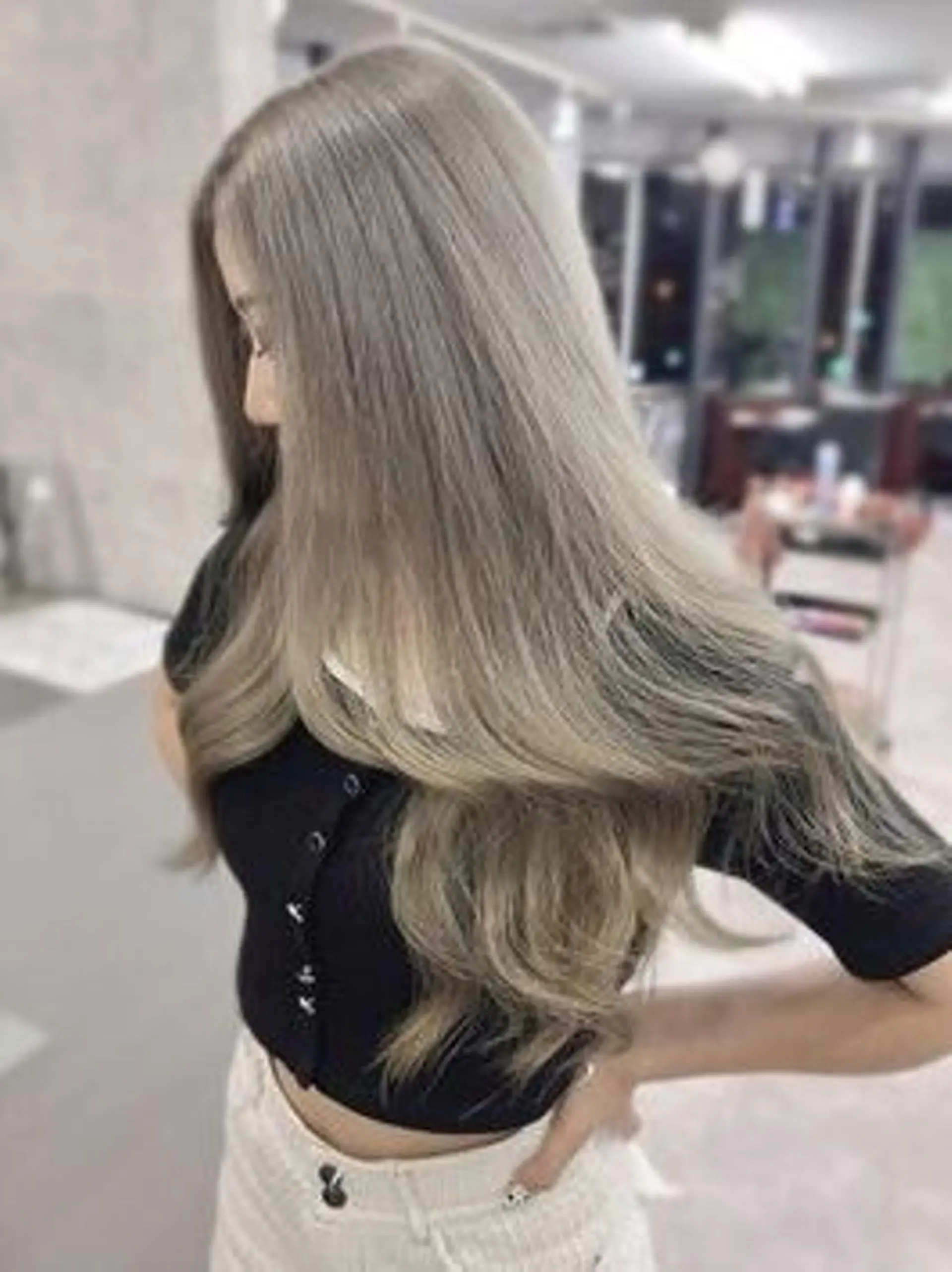 カラー ロング エクステ 🌈カラーとエクステ 🌈のヘアスタイル