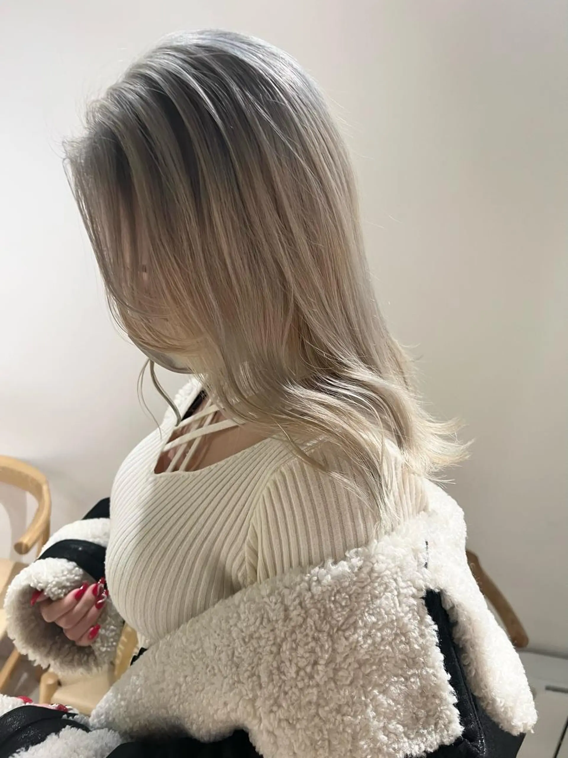 セミロング GO TO DAY 渋谷モディ店所属・艶髪 mayuka💖のヘアスタイル