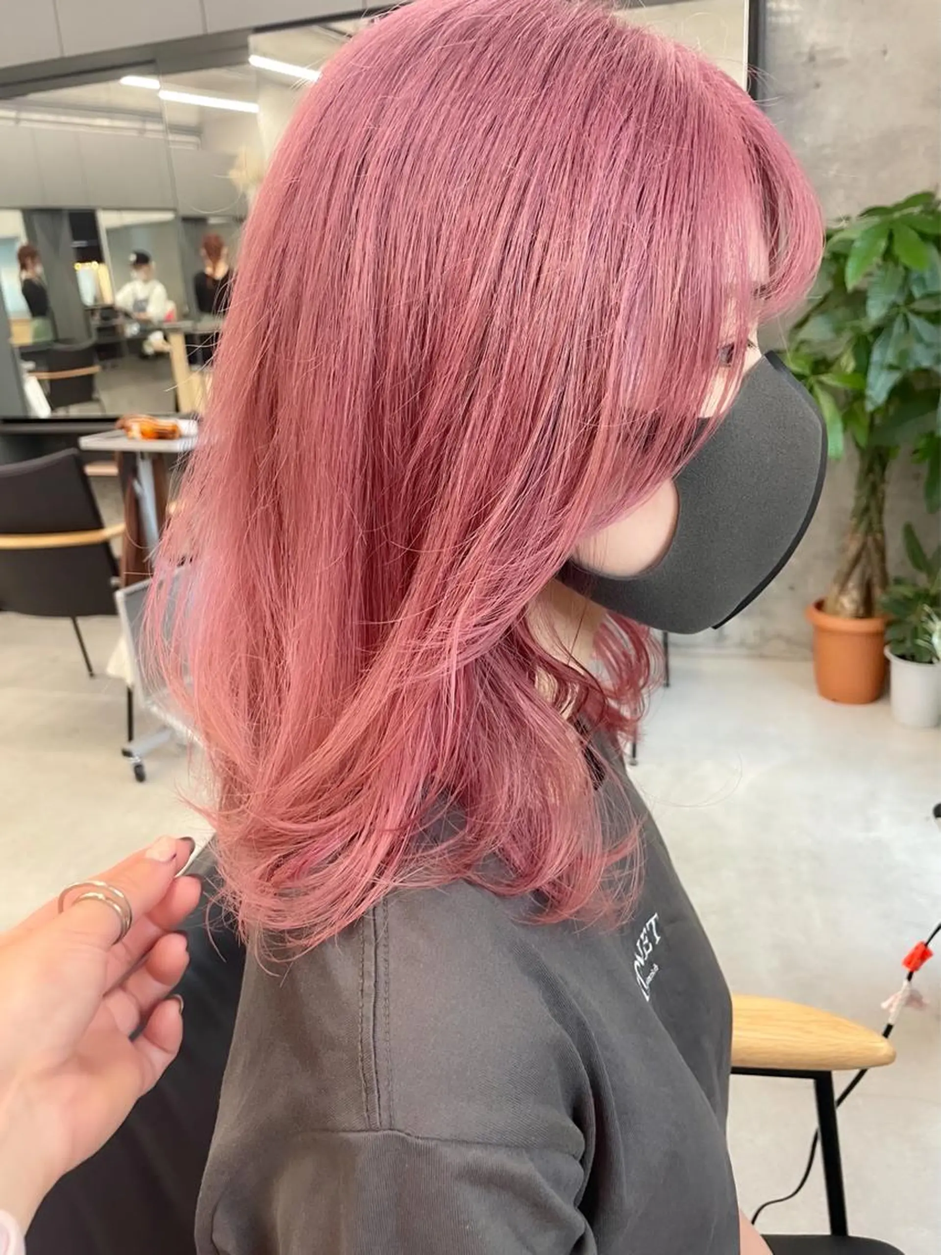 ミディアム カラー spooopy所属・🕊大垣 めぐみ🕊のヘアスタイル