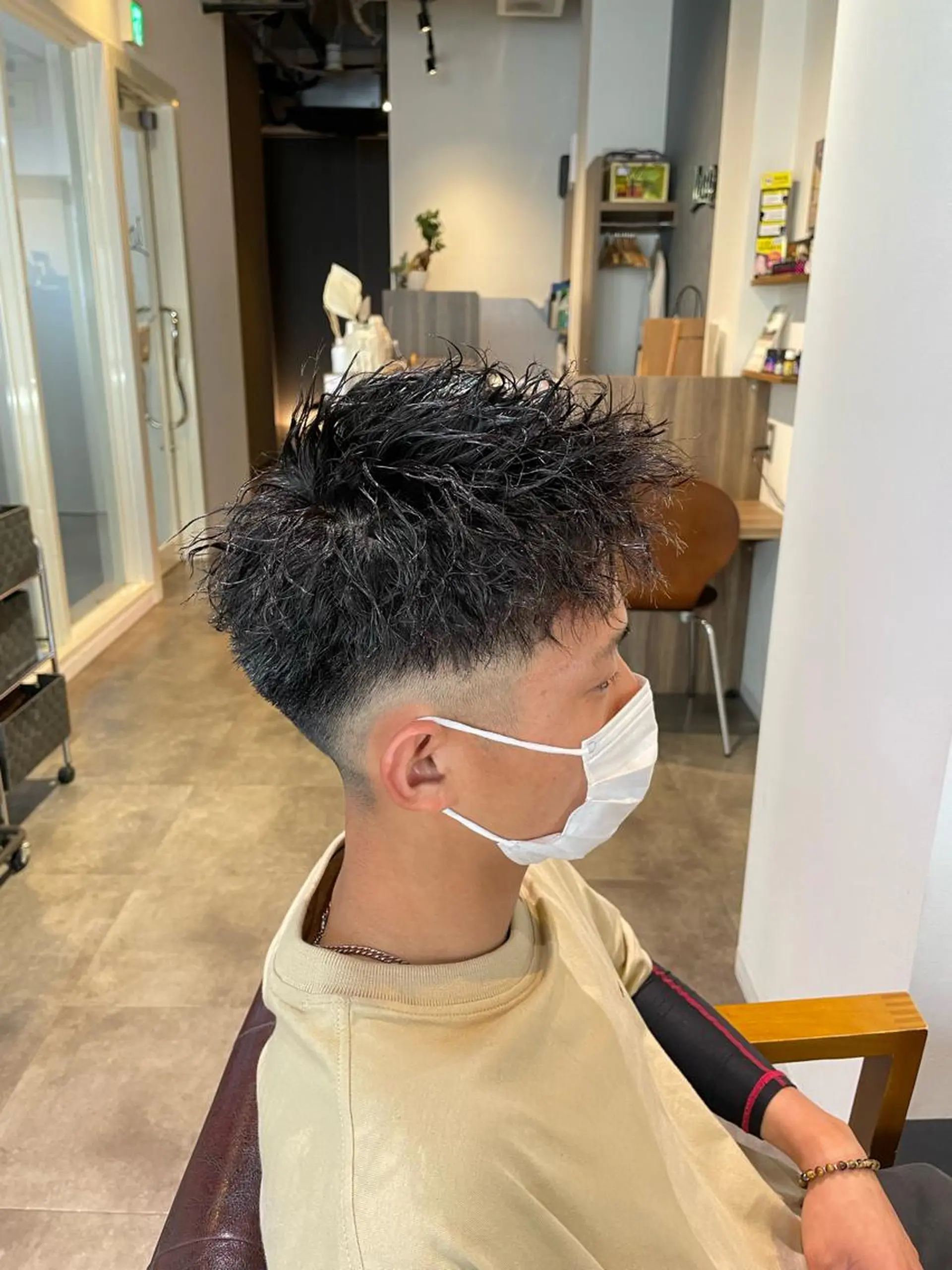 ショート パーマ メンズ メンズパーマ 刈り上げ ショートヘア カット パーマ 三井淳平 /メンズパーマのヘアスタイル