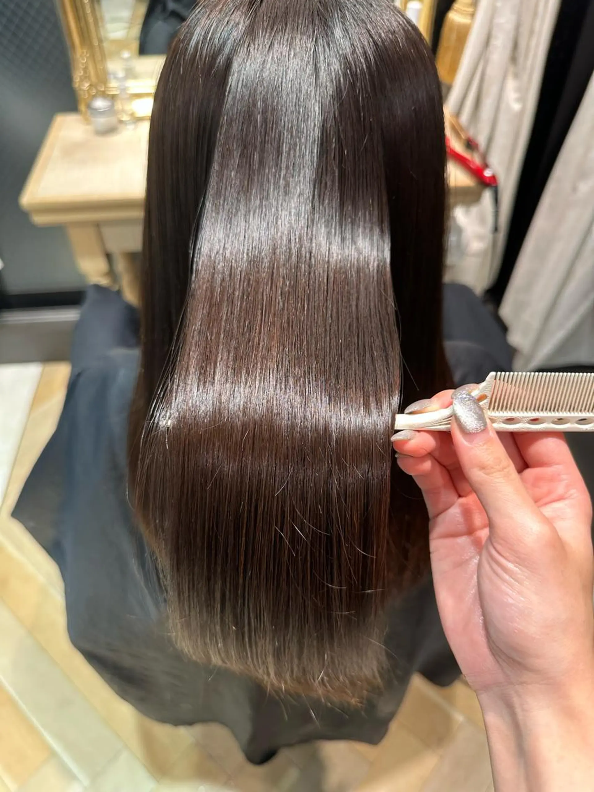 ロング カラー 縮毛矯正 トリートメント 酒井 里穂のヘアスタイル