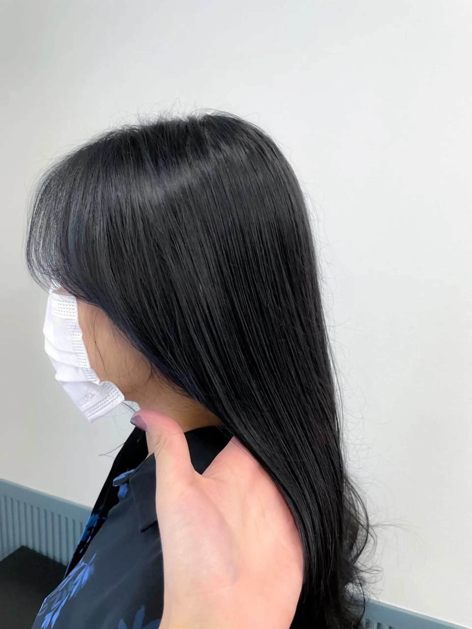 ロング カラー 黒髪 ブルーカラー ブルーブラック ヘアカラー TSUYOSHI 韓国ヘア/くびれヘアのヘアスタイル