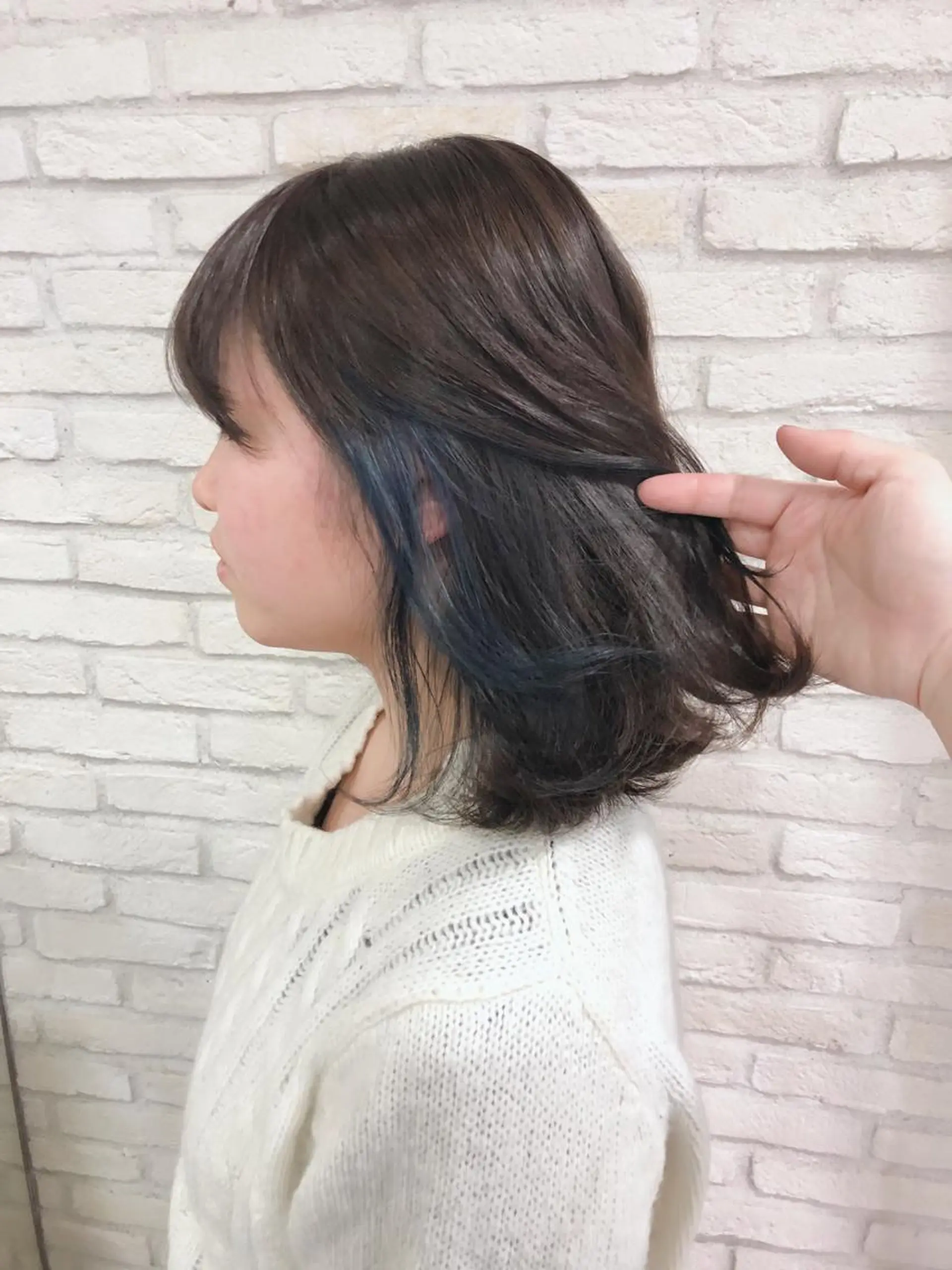 ミディアム カラー ネイビーカラー HAUS 片山みほのヘアスタイル