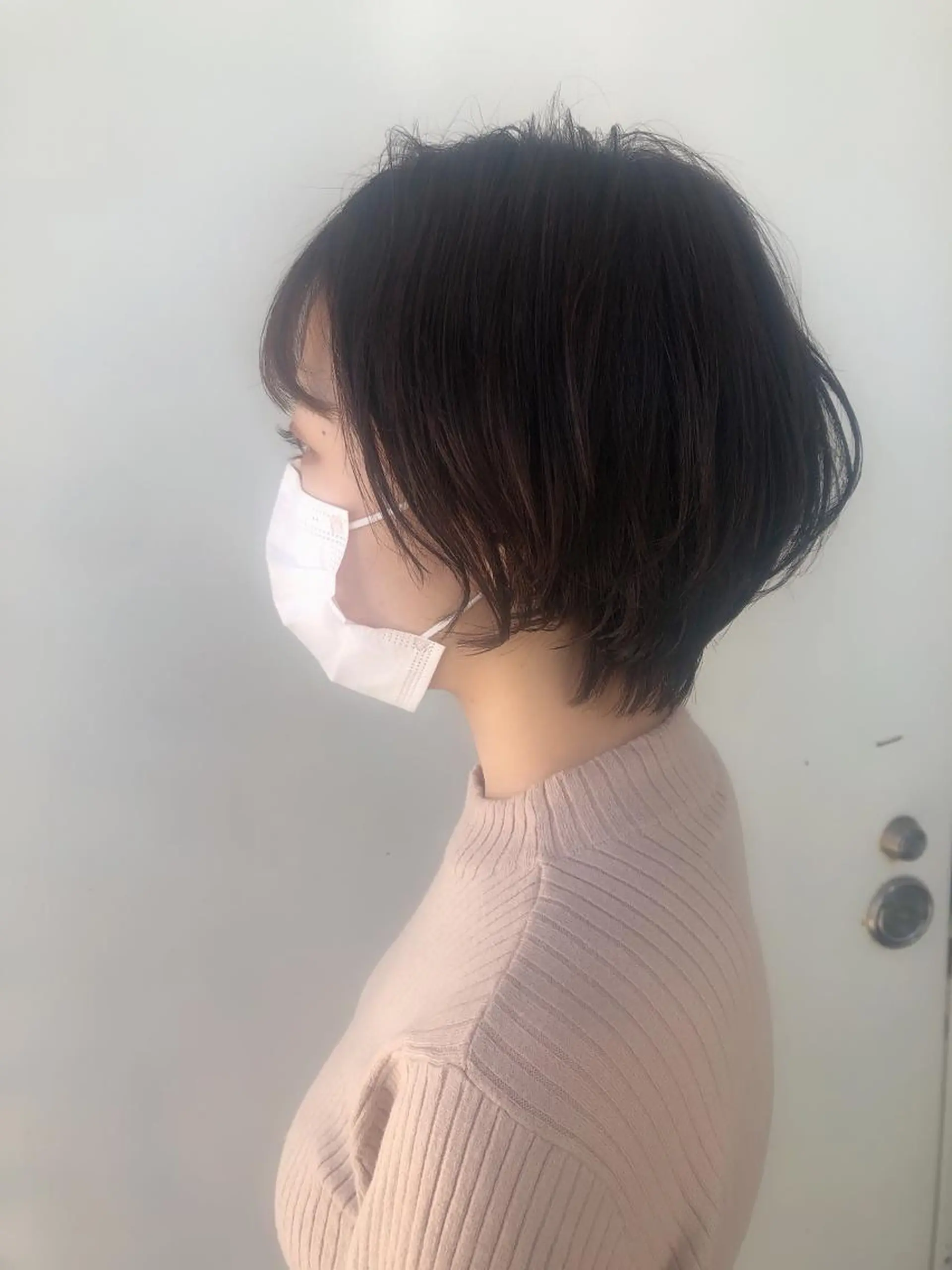 ショート カラー トリートメント 韓国🇰🇷レイヤー 映える顔周り🩷のヘアスタイル