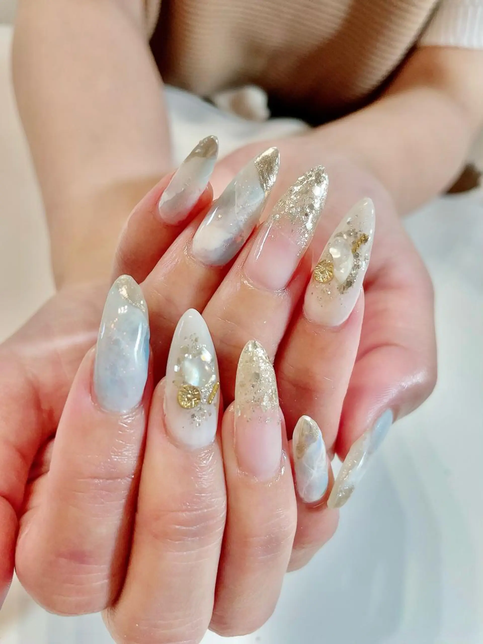 ネイル ブルー ニュアンスネイル ホワイト ハンドネイル * haruのネイルデザイン