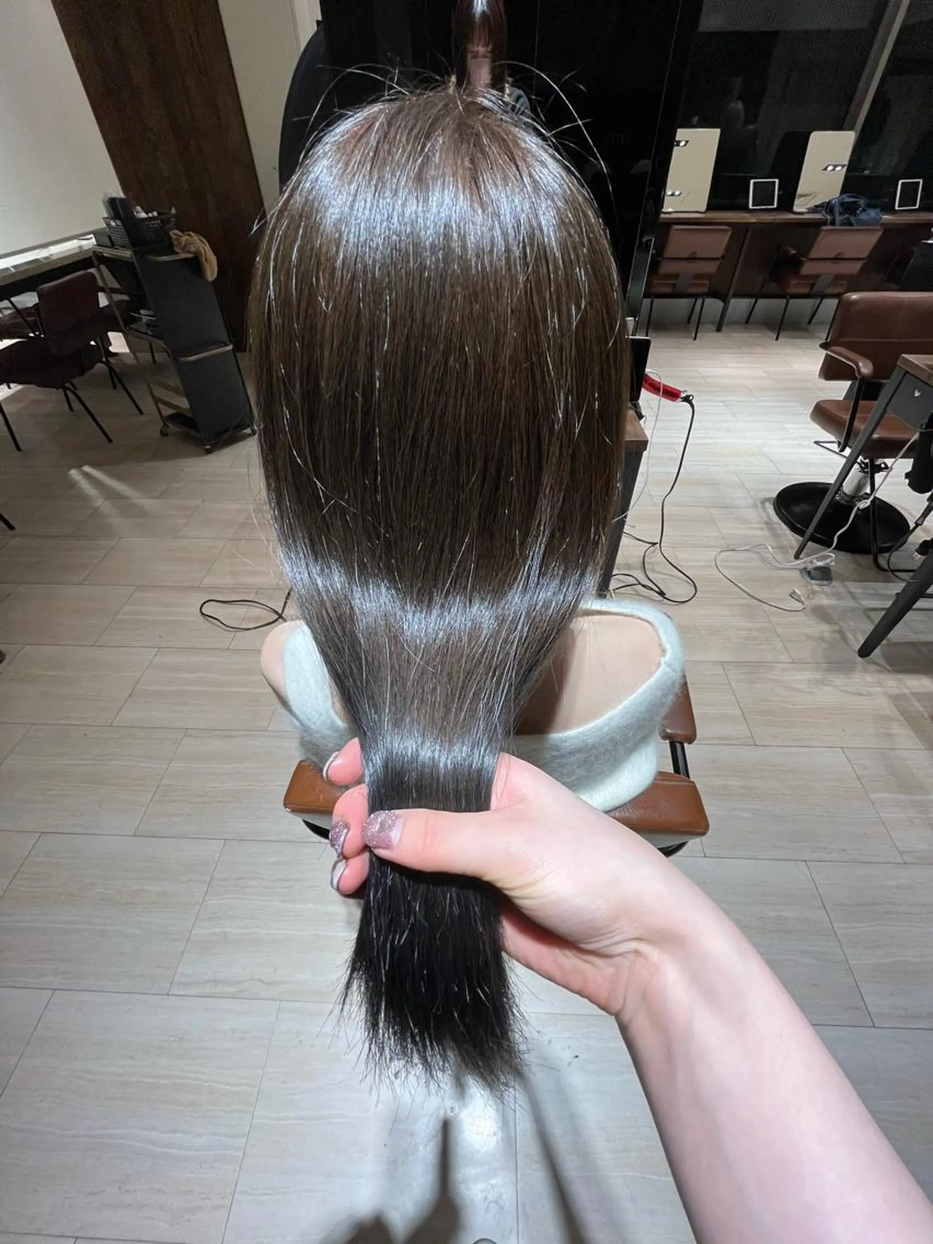 セミロング レイヤーカット/韓国 ヘア/LILICAのヘアスタイル