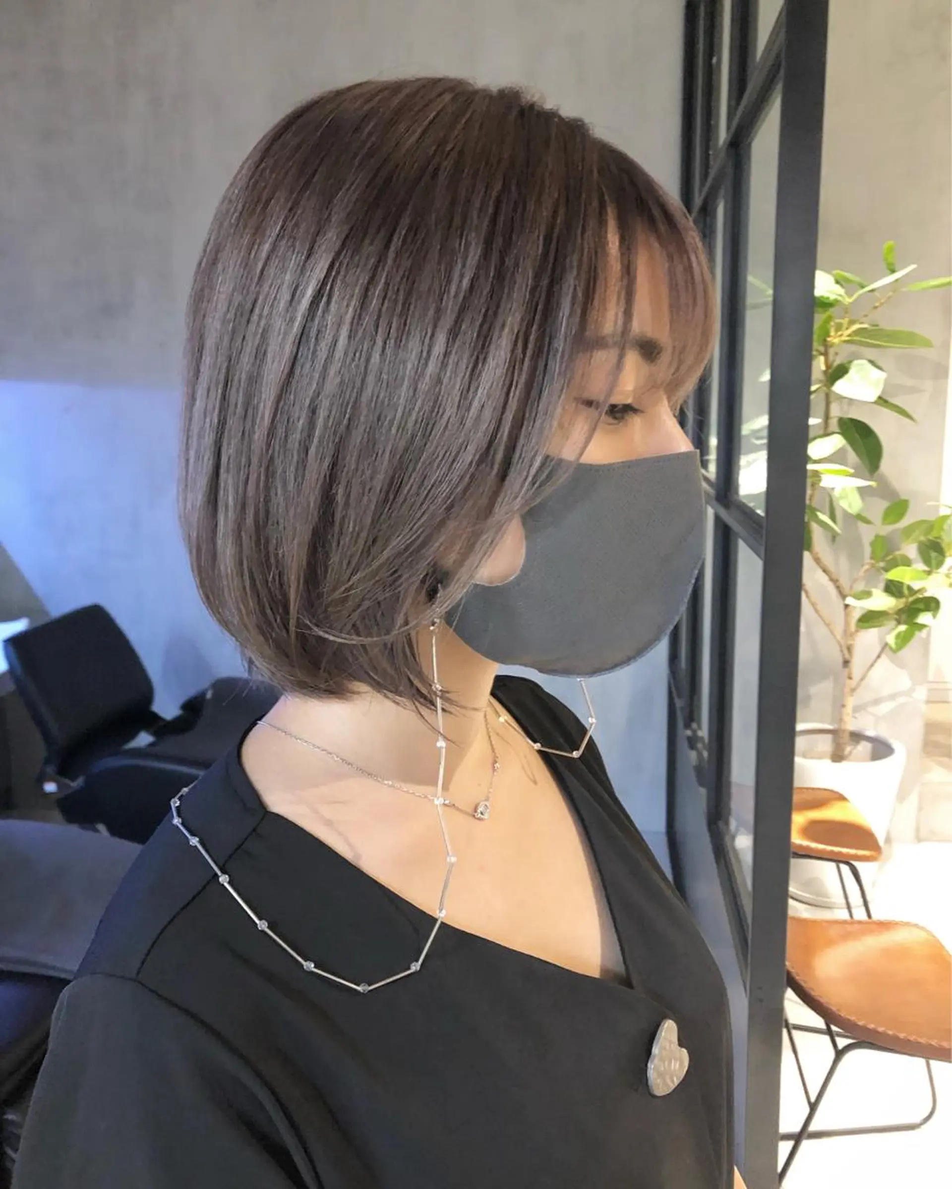ショート カラー ヘアアレンジ ブリーチ 透明感カラー グレージュ カット ヘアカラー ショートヘア原宿 fifth コシのヘアスタイル