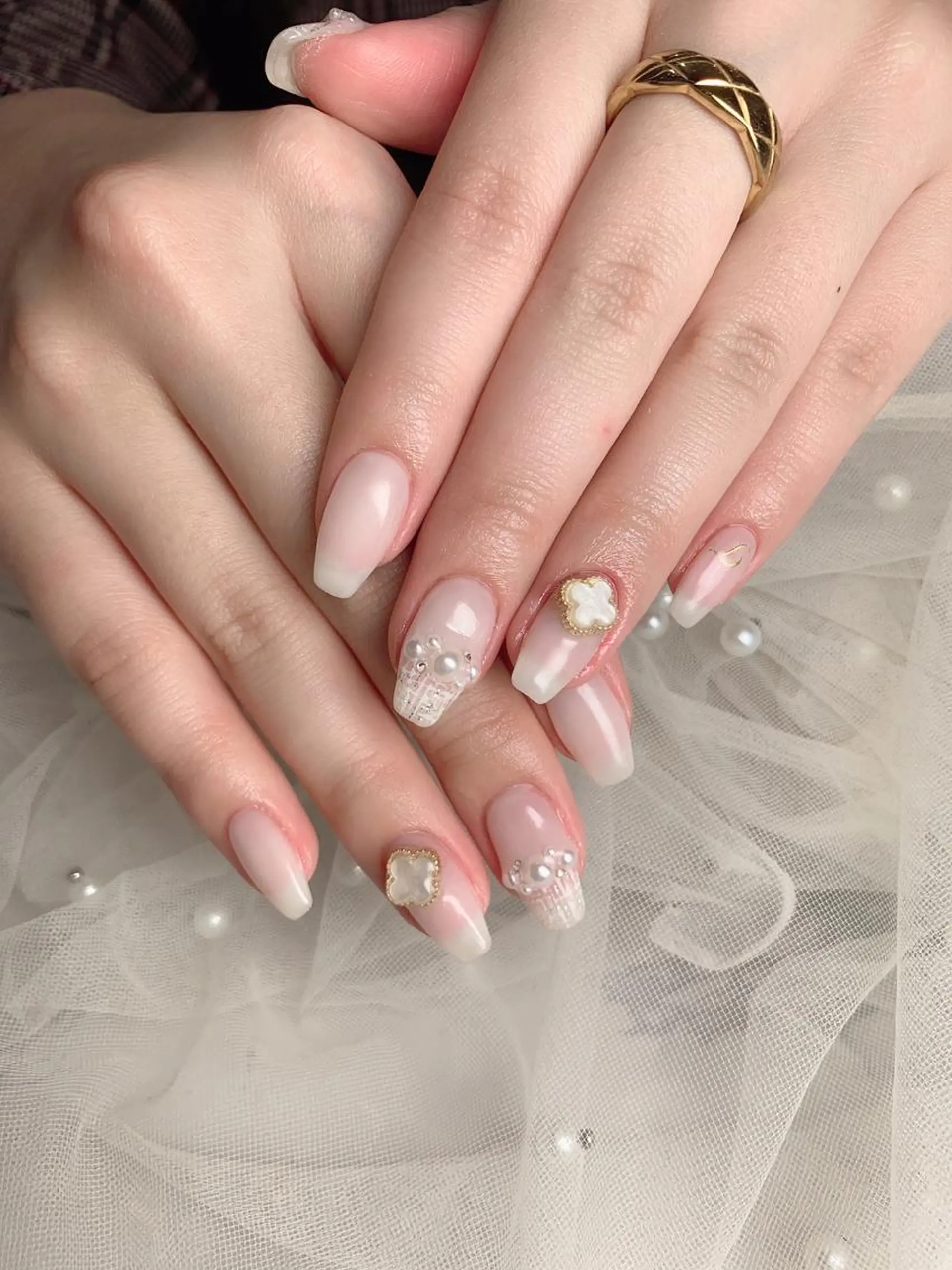 ネイル エンジェル ヒーリング 矢場町店のネイルデザイン