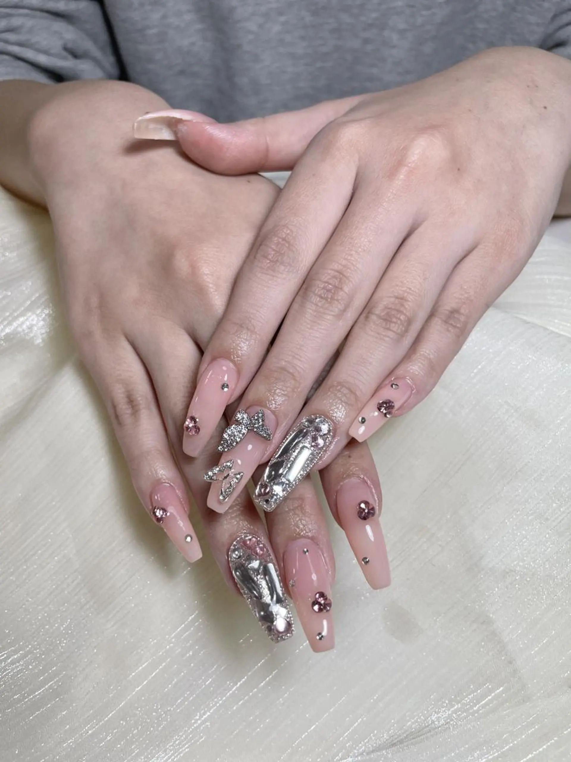 ネイル ハンドネイル Pure&Rich Nailのネイルデザイン