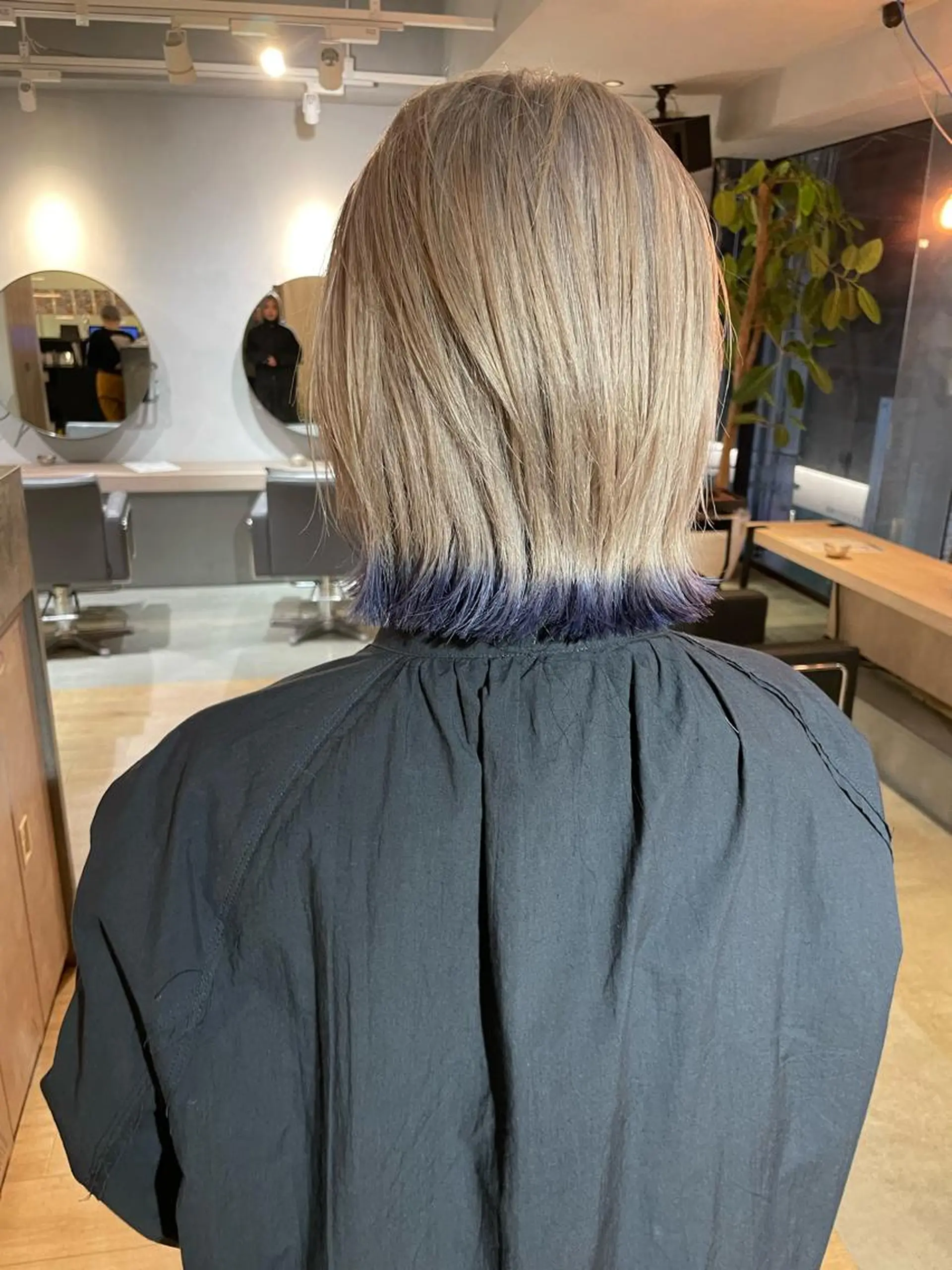 ショート カラー ヘアカラー 美髪・シールエクステ ホソタニリョウコのヘアスタイル