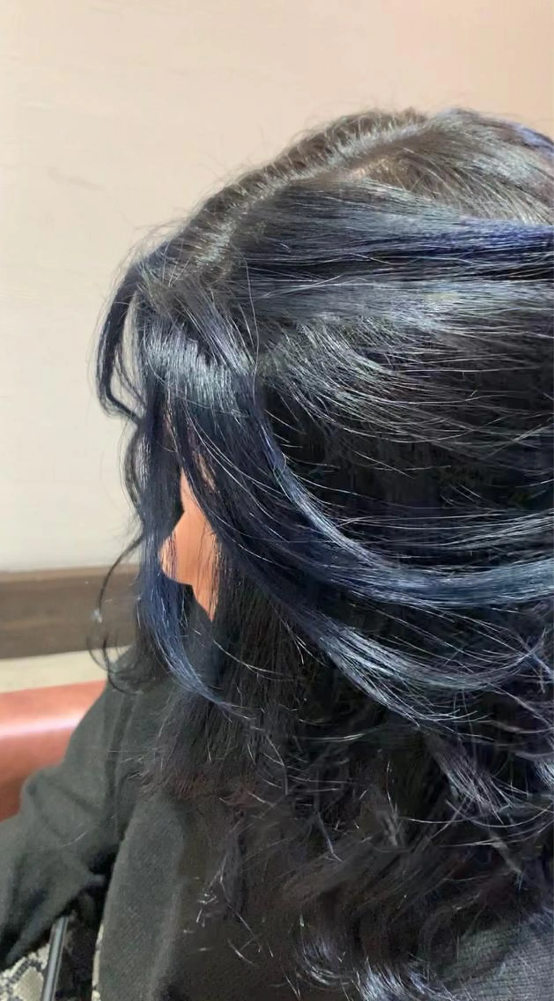 カラー ブリーチ ブルーカラー ネイビーカラー 【池袋店 店長】伊藤 昂樹/曲がる縮毛矯正のヘアスタイル