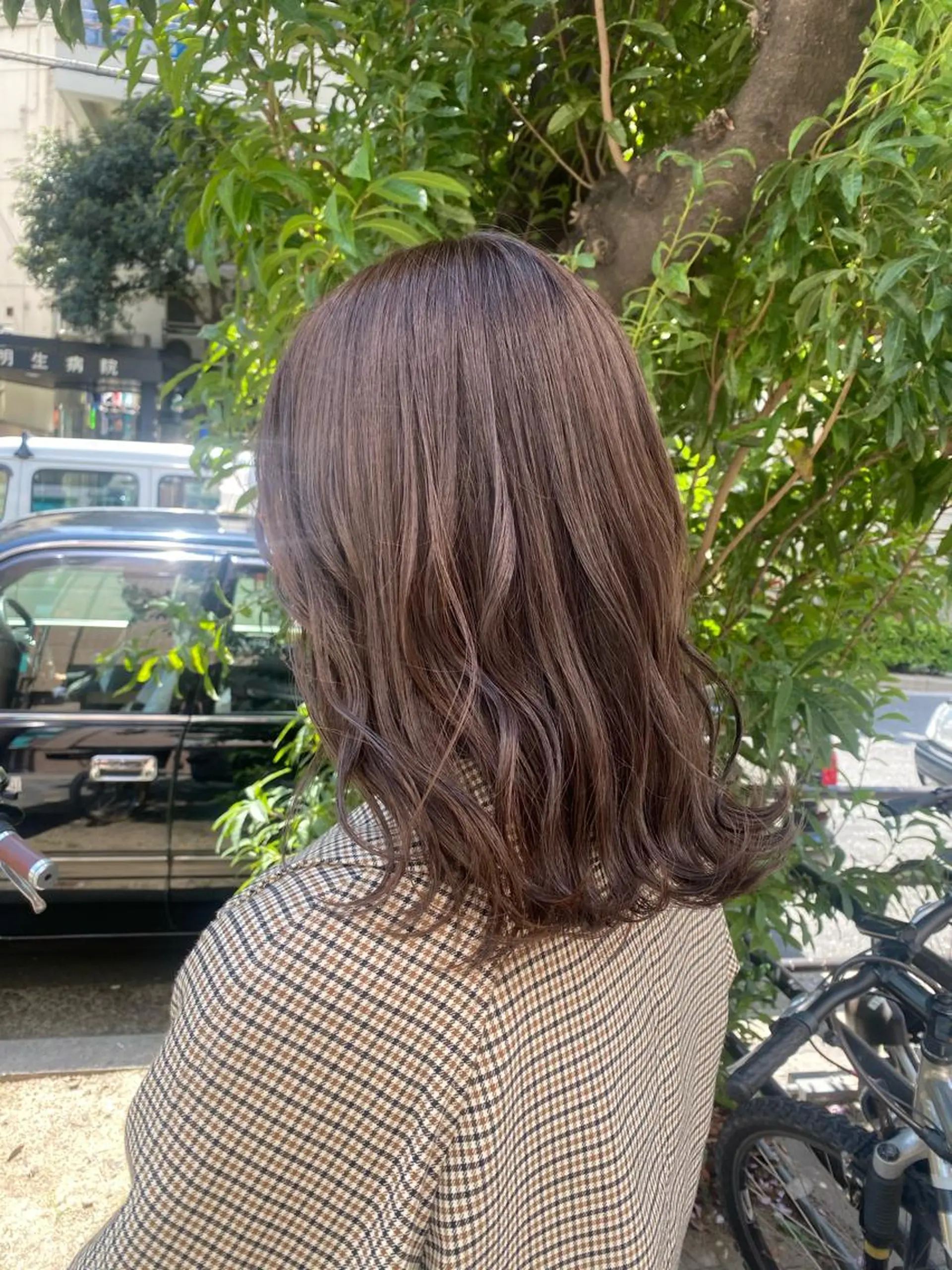 ミディアム 大野 美紅のヘアスタイル